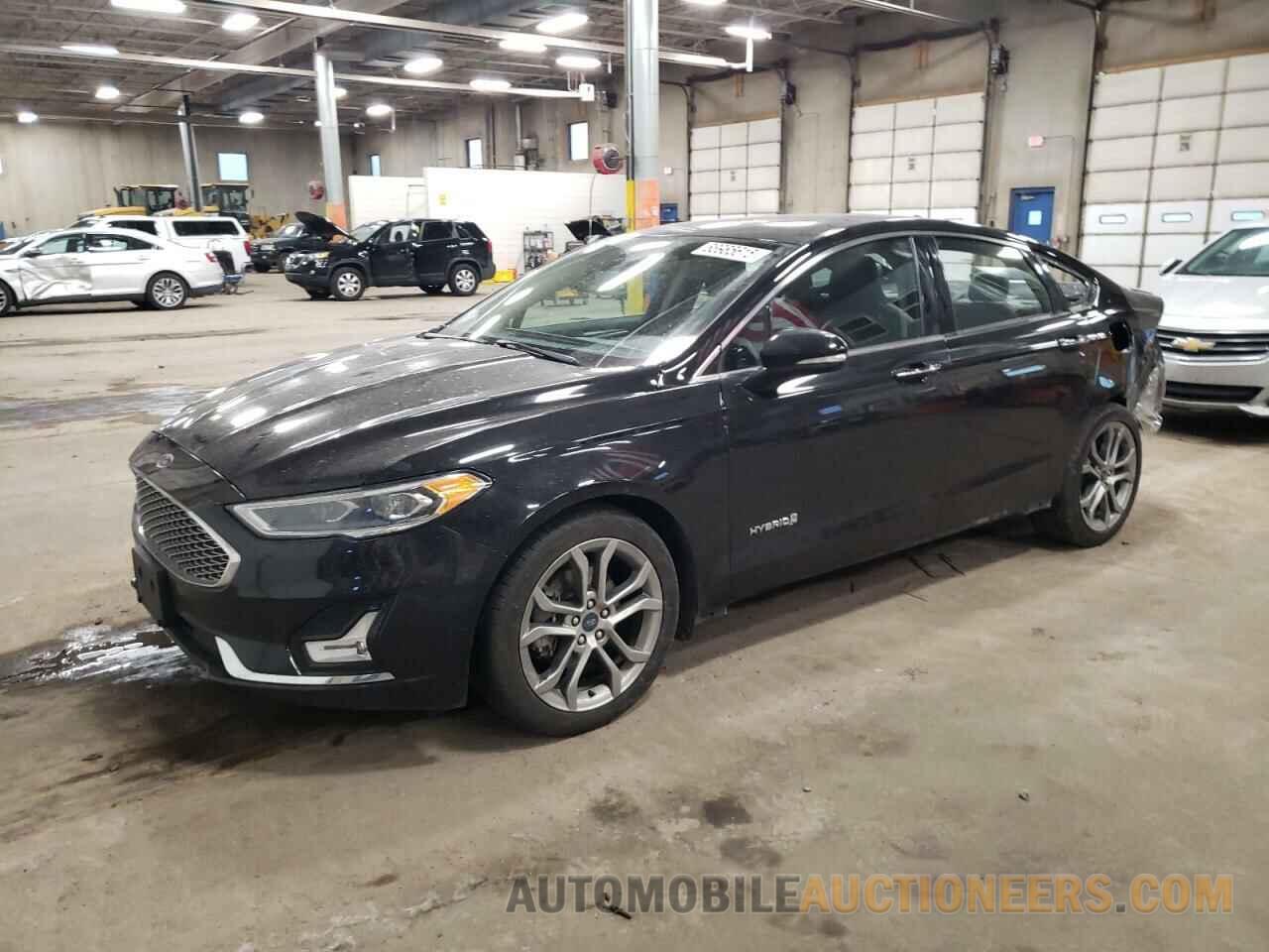 3FA6P0RU6KR217377 FORD FUSION 2019