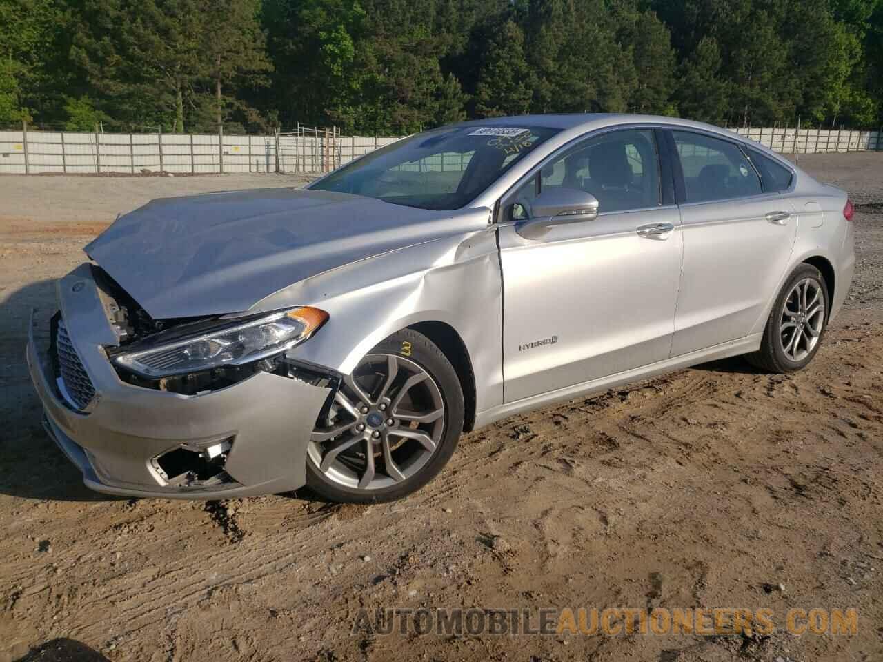 3FA6P0RU6KR220943 FORD FUSION 2019