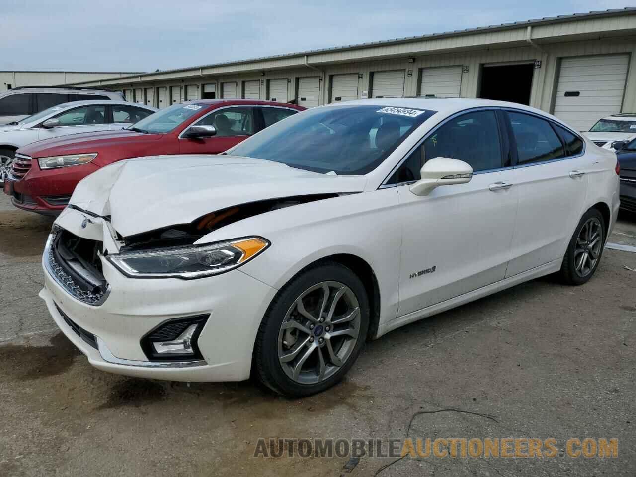 3FA6P0RU6KR257443 FORD FUSION 2019