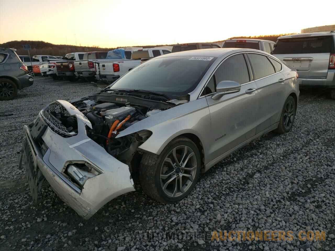 3FA6P0RU6KR273111 FORD FUSION 2019