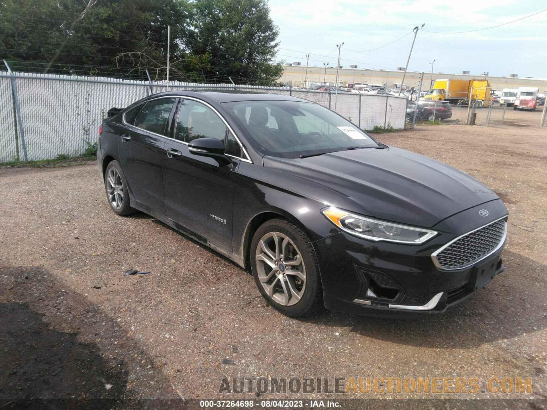 3FA6P0RU7KR187824 FORD FUSION HYBRID 2019