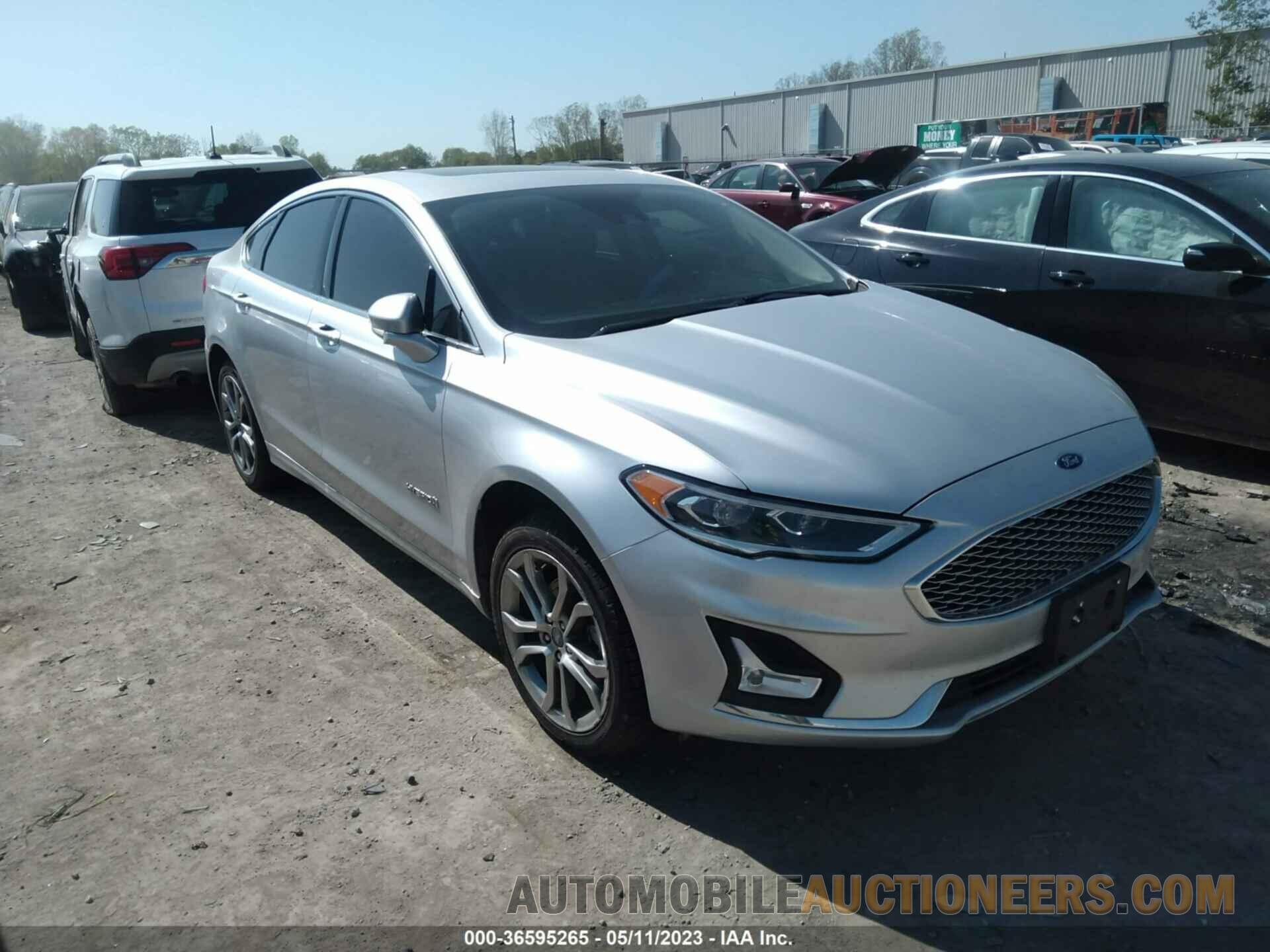 3FA6P0RU7KR241705 FORD FUSION HYBRID 2019