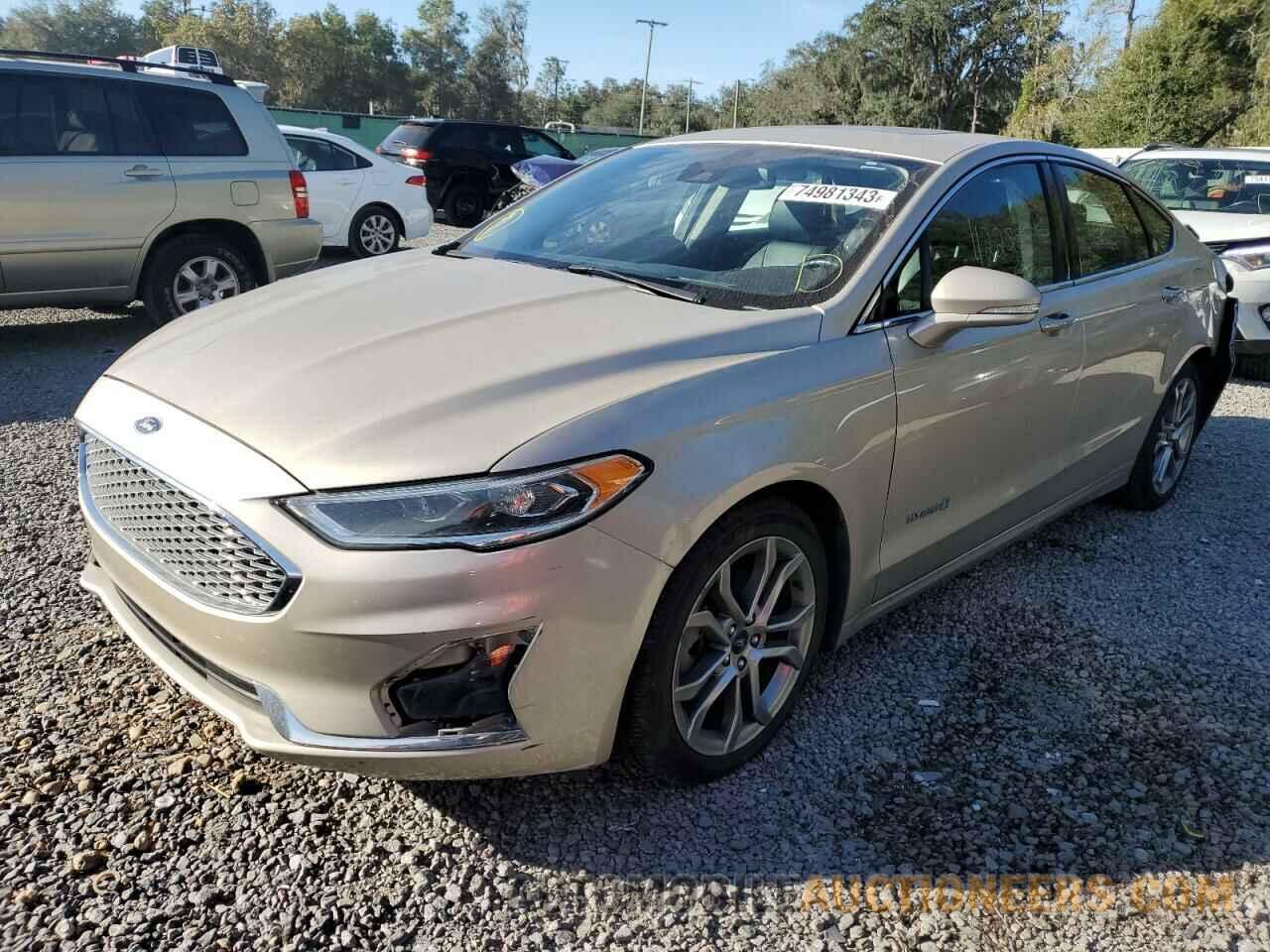 3FA6P0RU8KR121203 FORD FUSION 2019