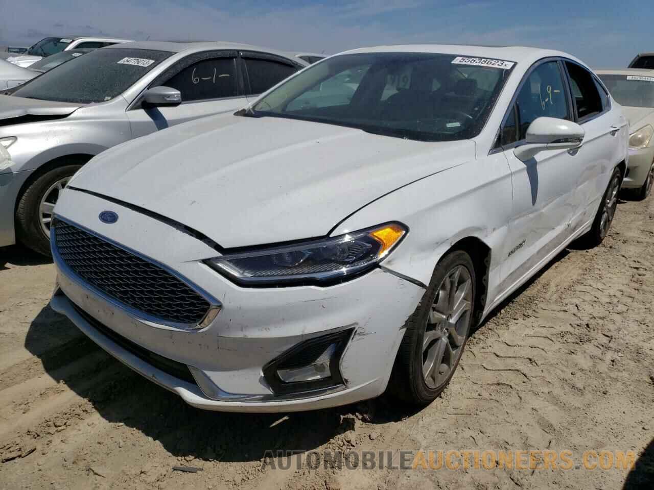 3FA6P0RU8KR138910 FORD FUSION 2019