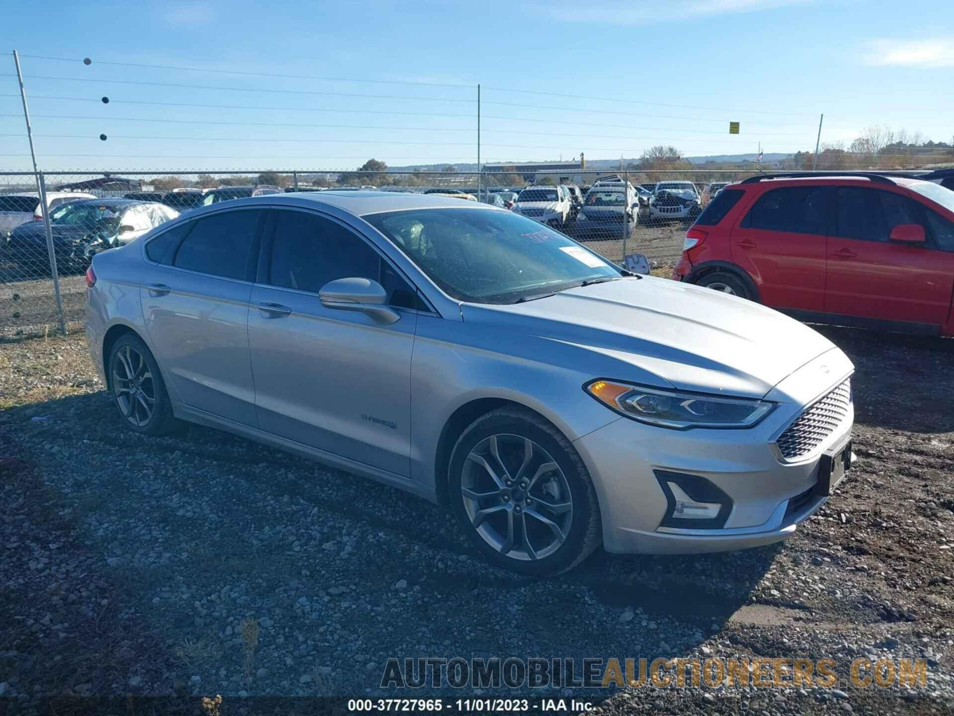 3FA6P0RU8KR206445 FORD FUSION HYBRID 2019