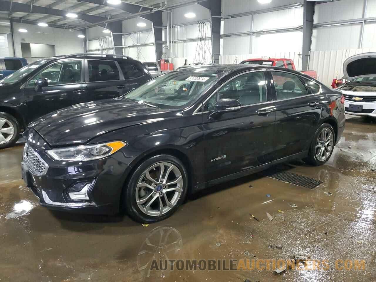 3FA6P0RU9KR119847 FORD FUSION 2019