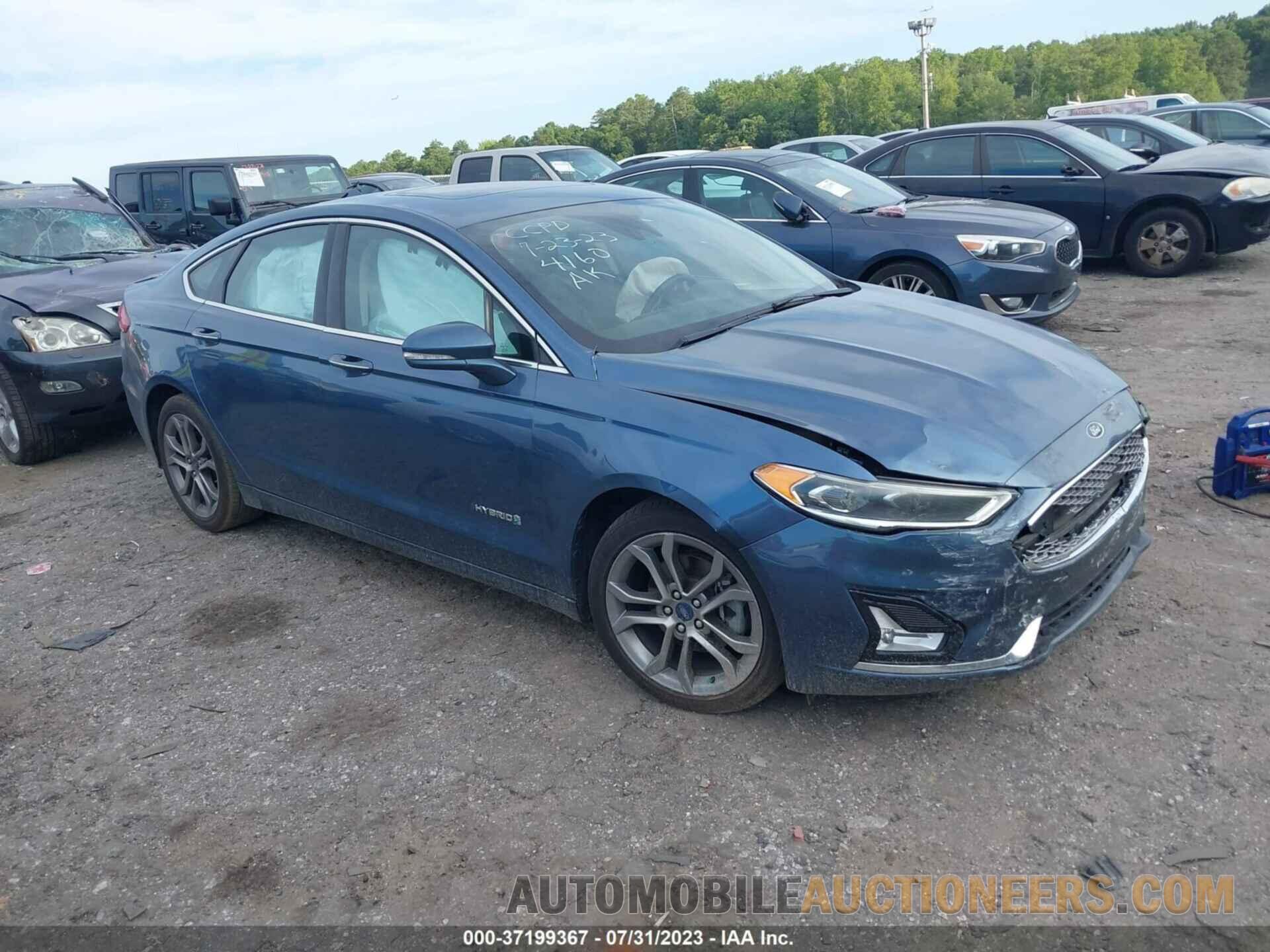 3FA6P0RU9KR124160 FORD FUSION 2019