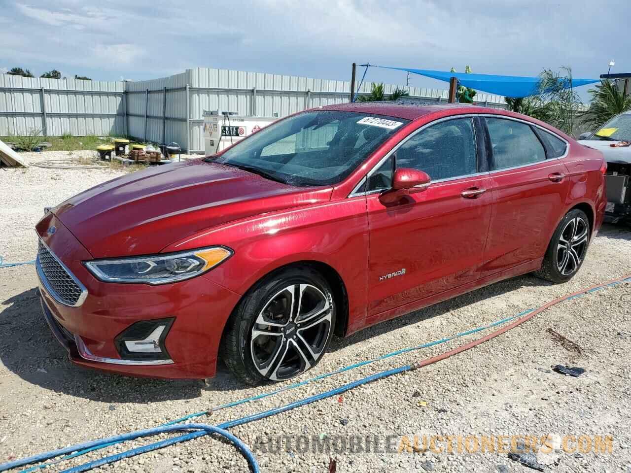 3FA6P0RU9KR136566 FORD FUSION 2019