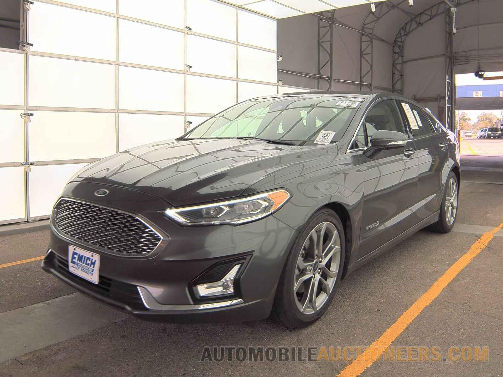 3FA6P0RU9KR185752 Ford Fusion Hybrid 2019