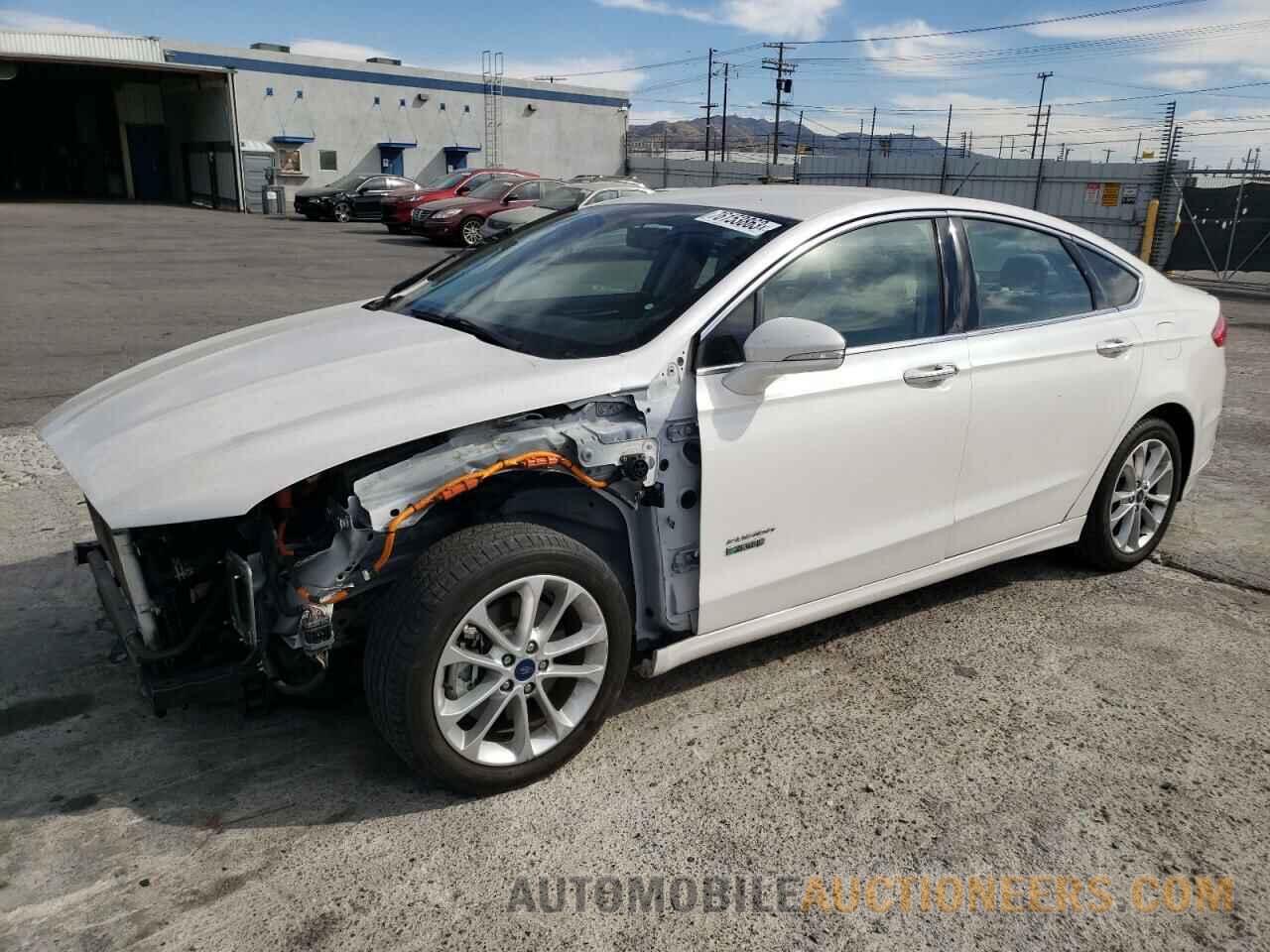 3FA6P0SU0JR150414 FORD FUSION 2018