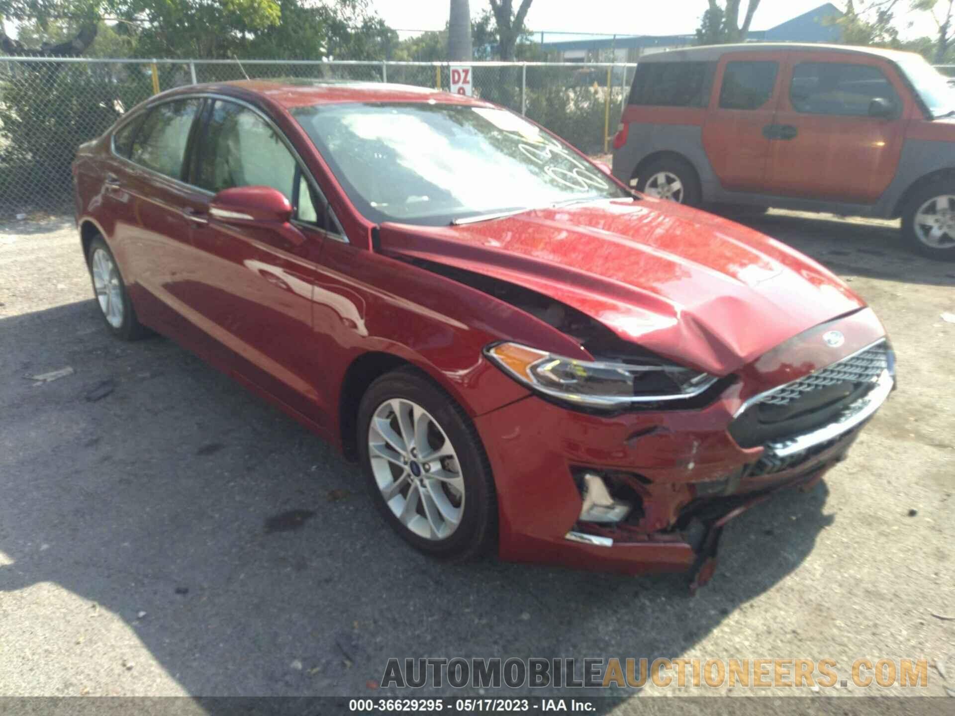 3FA6P0SU0KR108360 FORD FUSION ENERGI 2019