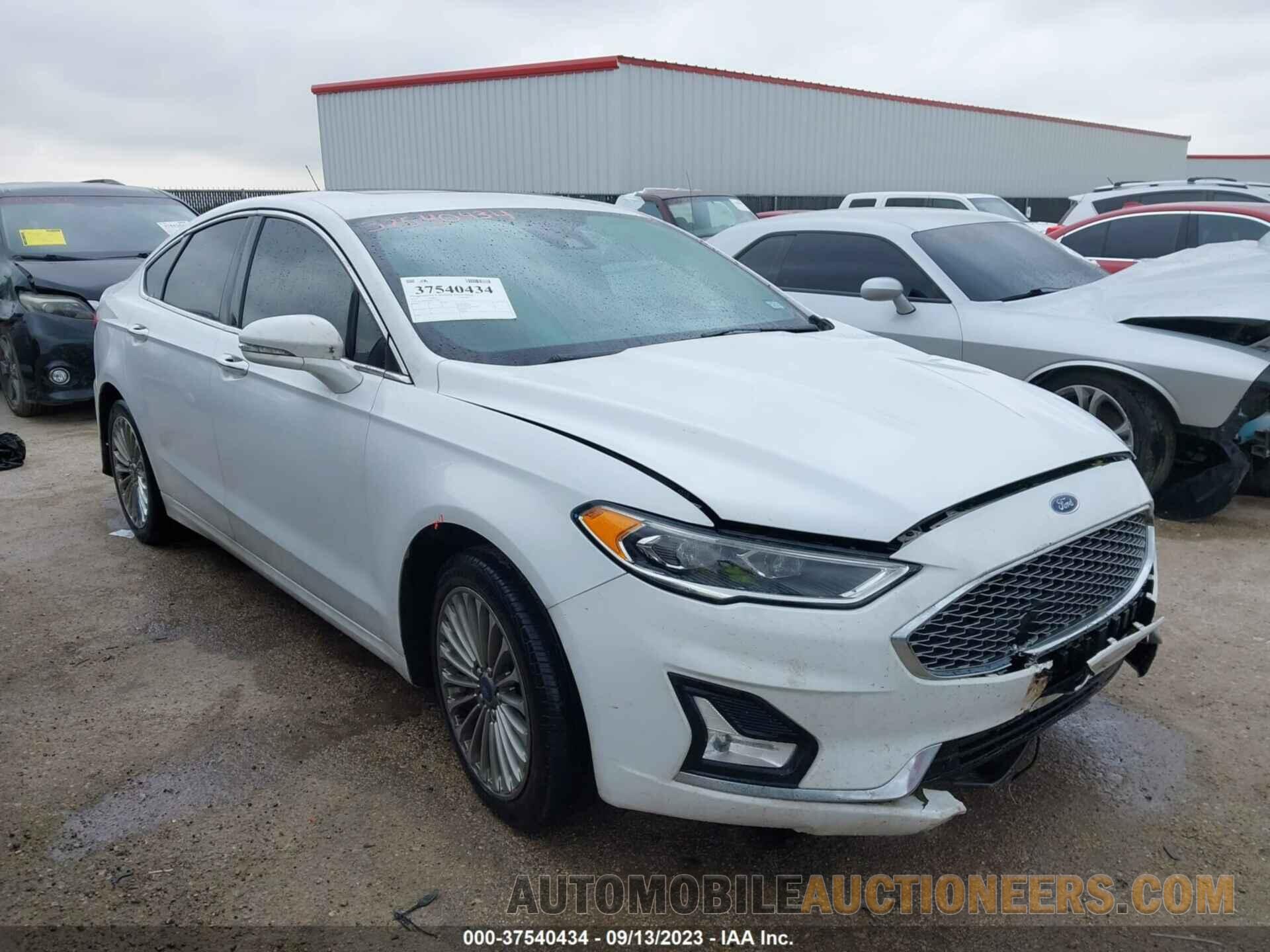 3FA6P0SU0KR177484 FORD FUSION 2019