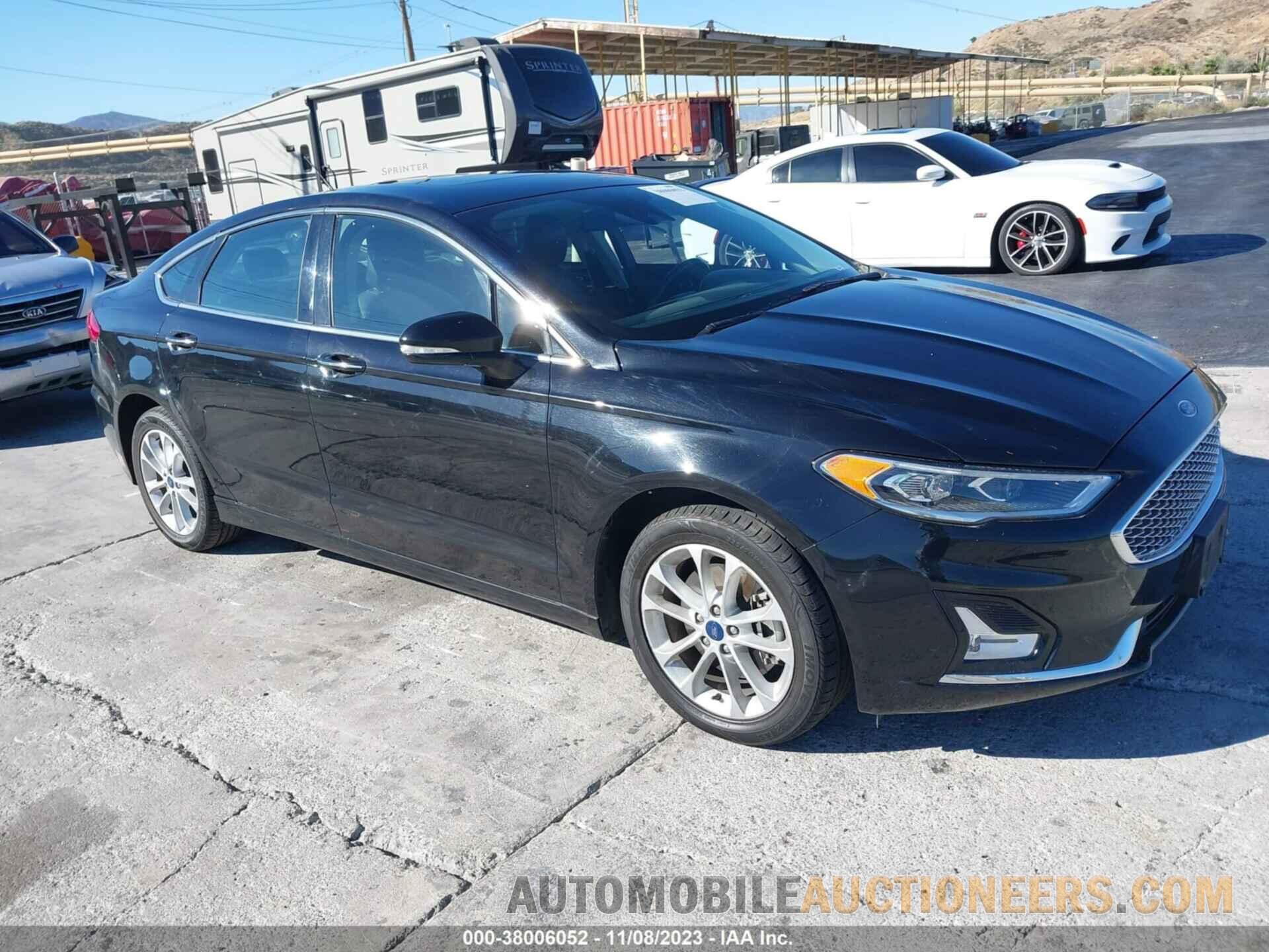 3FA6P0SU1KR103958 FORD FUSION ENERGI 2019