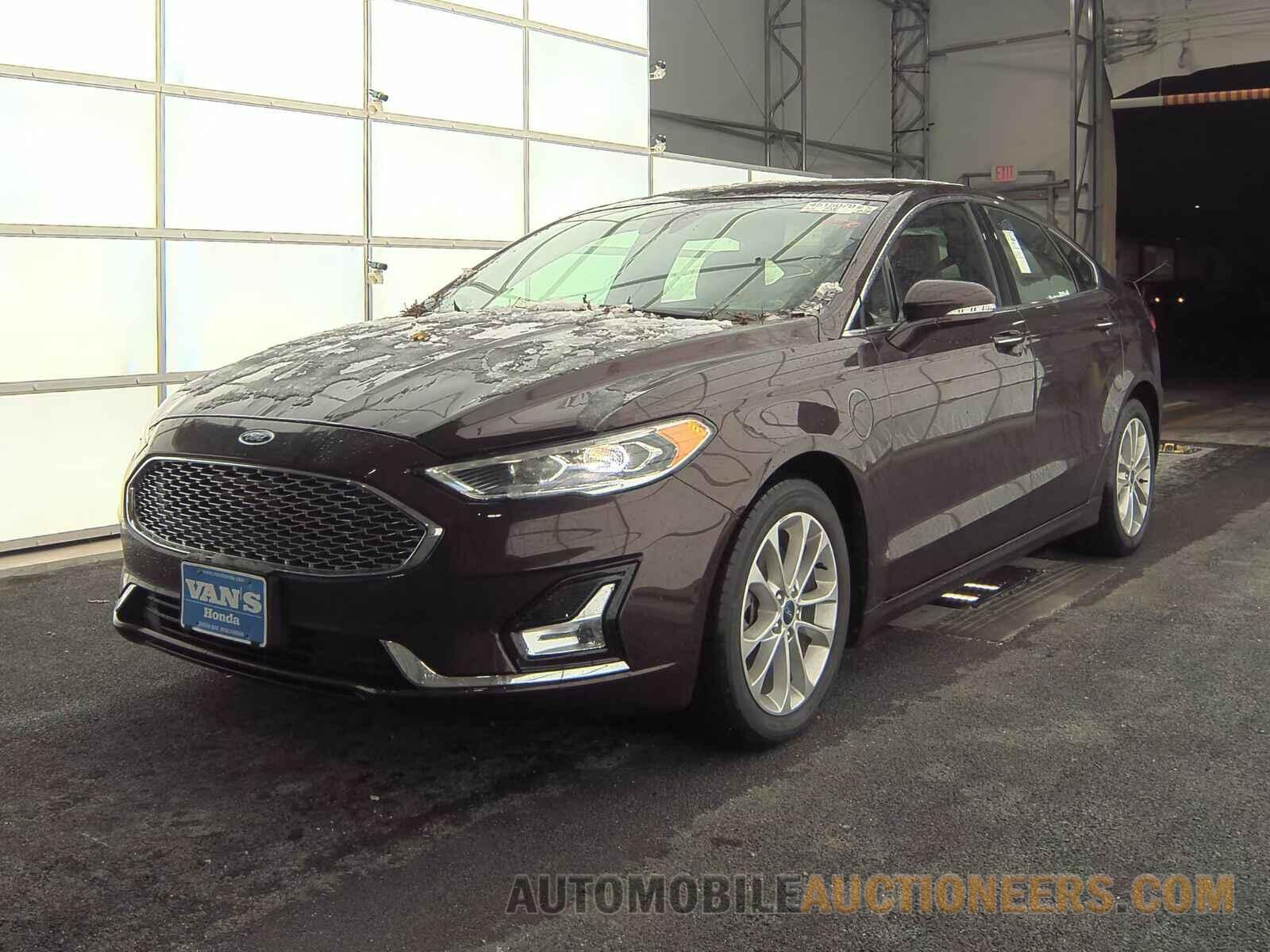 3FA6P0SU1KR190129 Ford Fusion Energi 2019