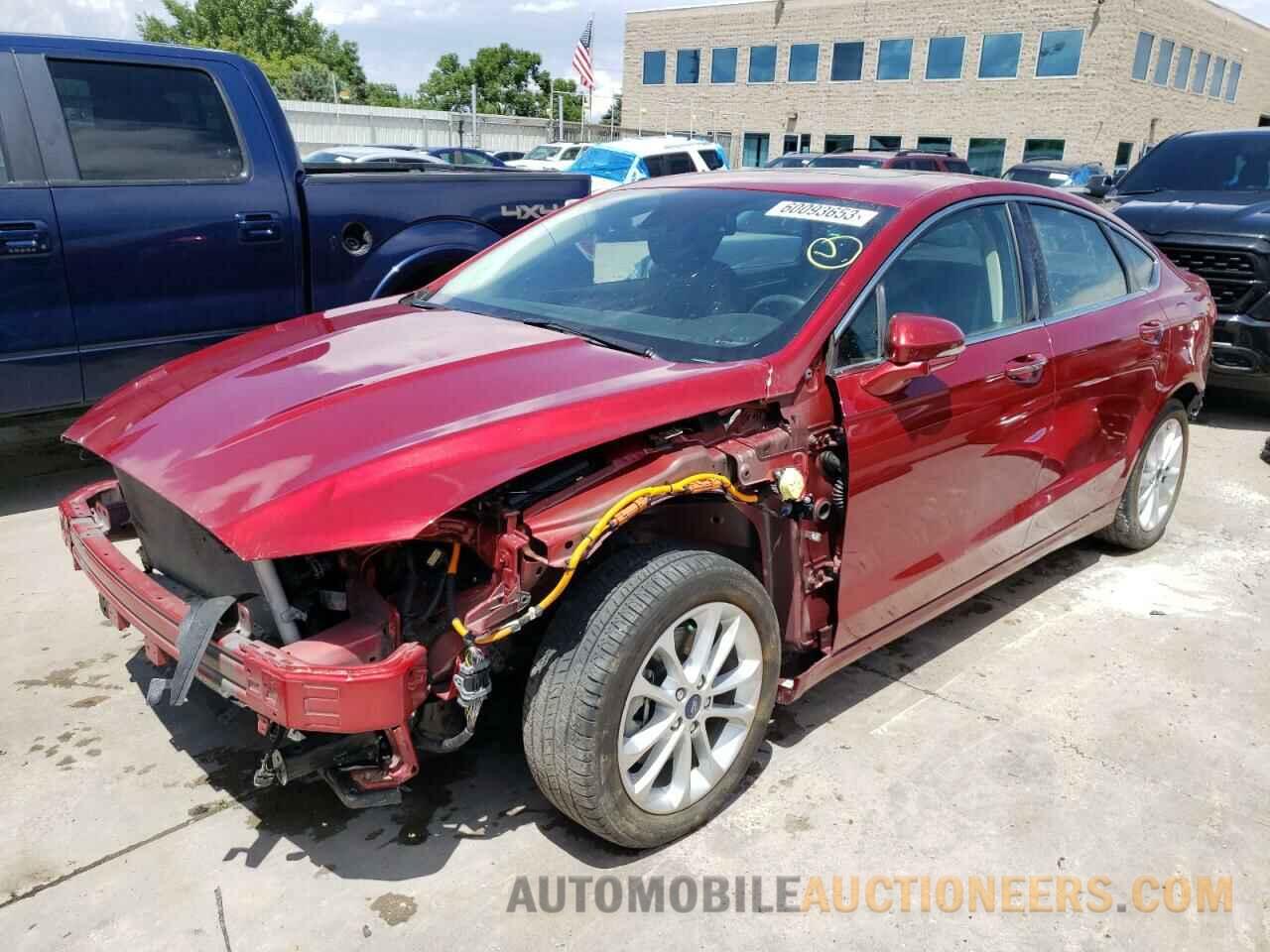 3FA6P0SU1KR216082 FORD FUSION 2019