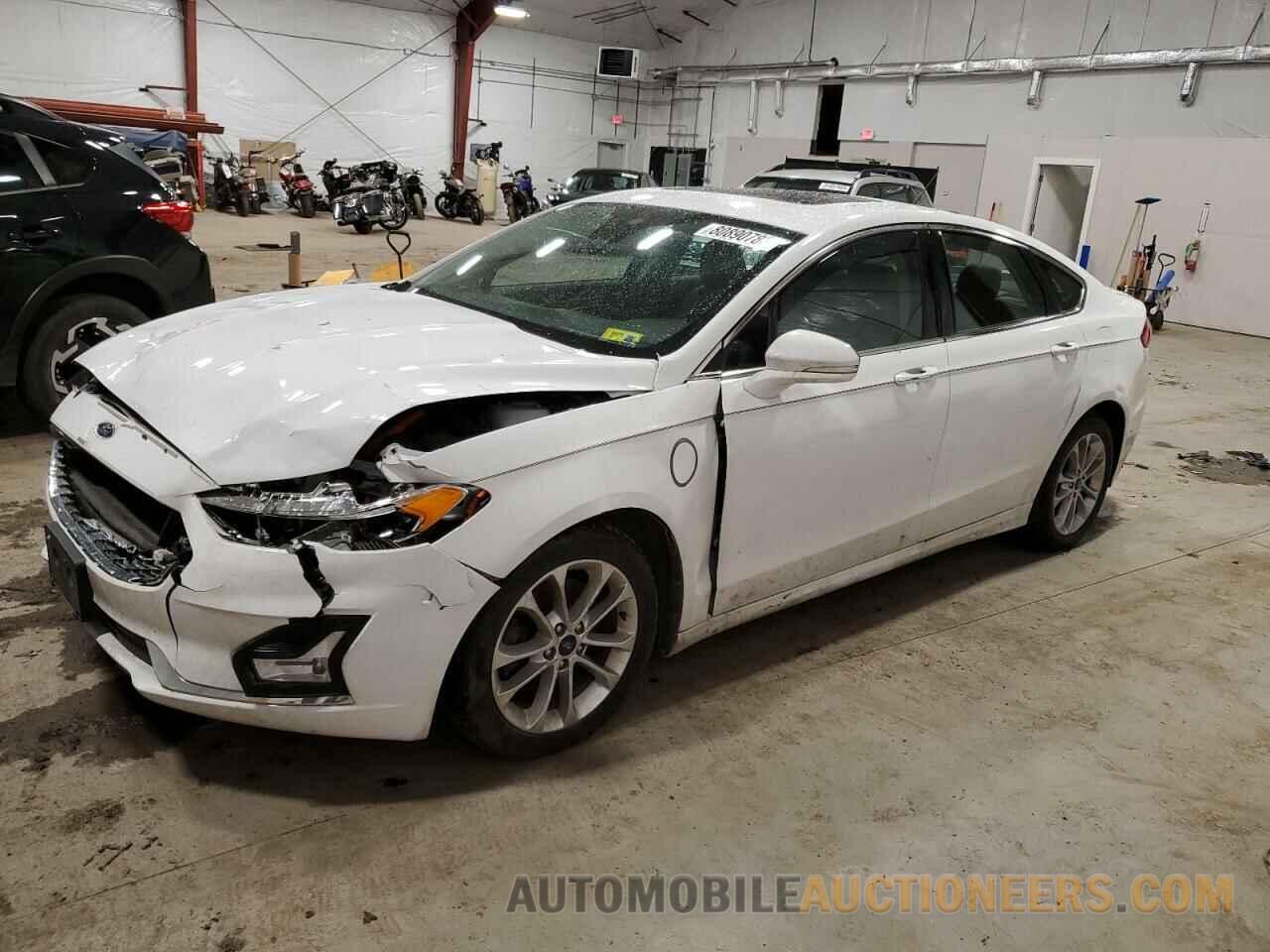 3FA6P0SU1LR158136 FORD FUSION 2020