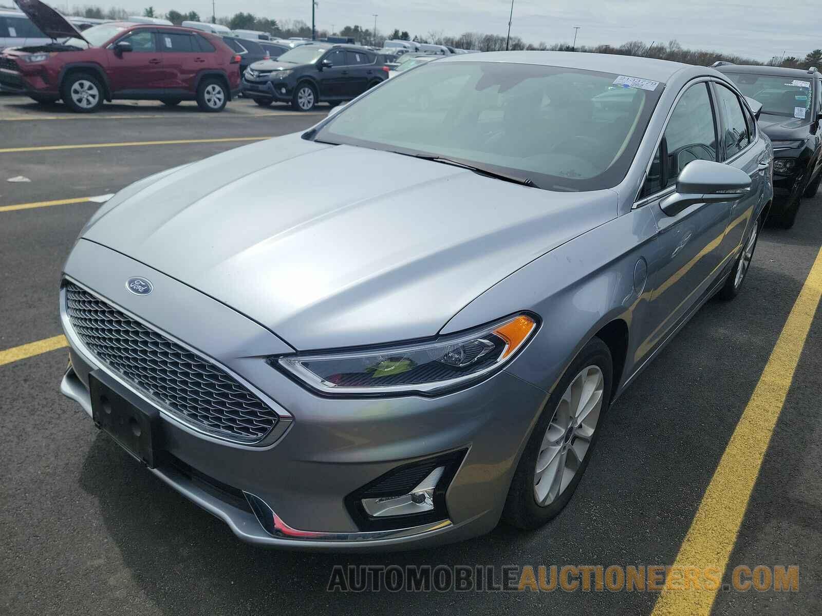 3FA6P0SU1LR247026 Ford Fusion Energi 2020