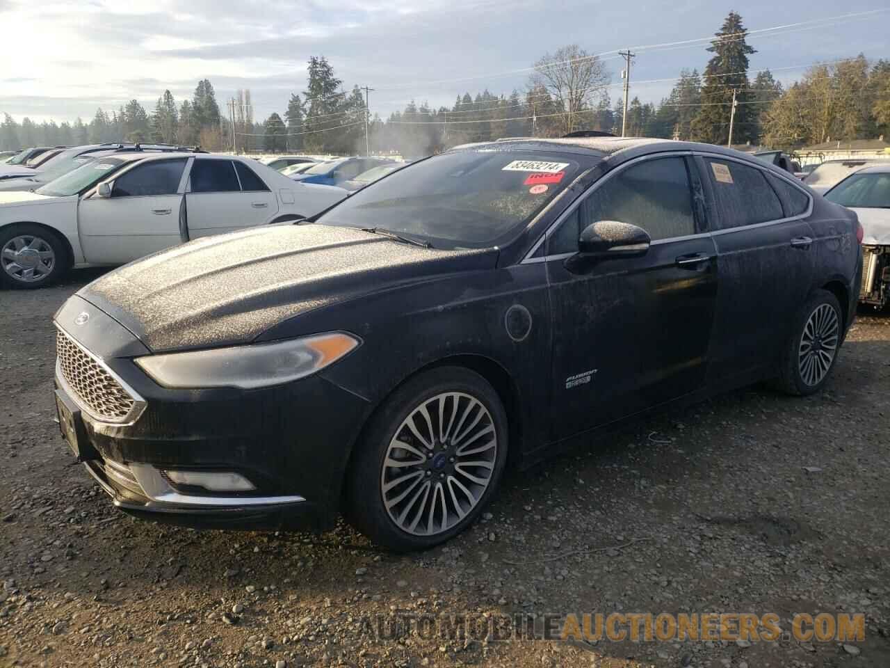 3FA6P0SU3HR258228 FORD FUSION 2017