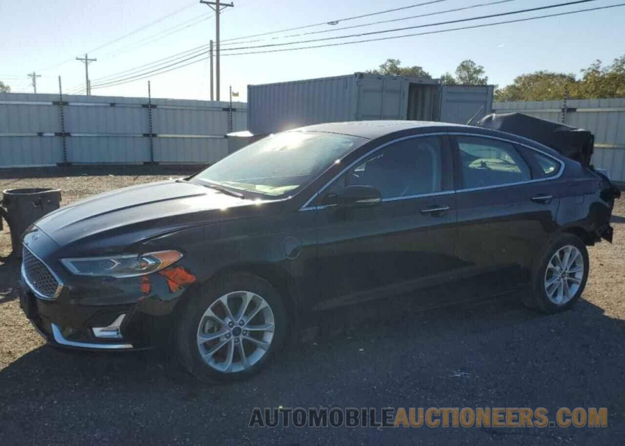 3FA6P0SU3KR236107 FORD FUSION 2019