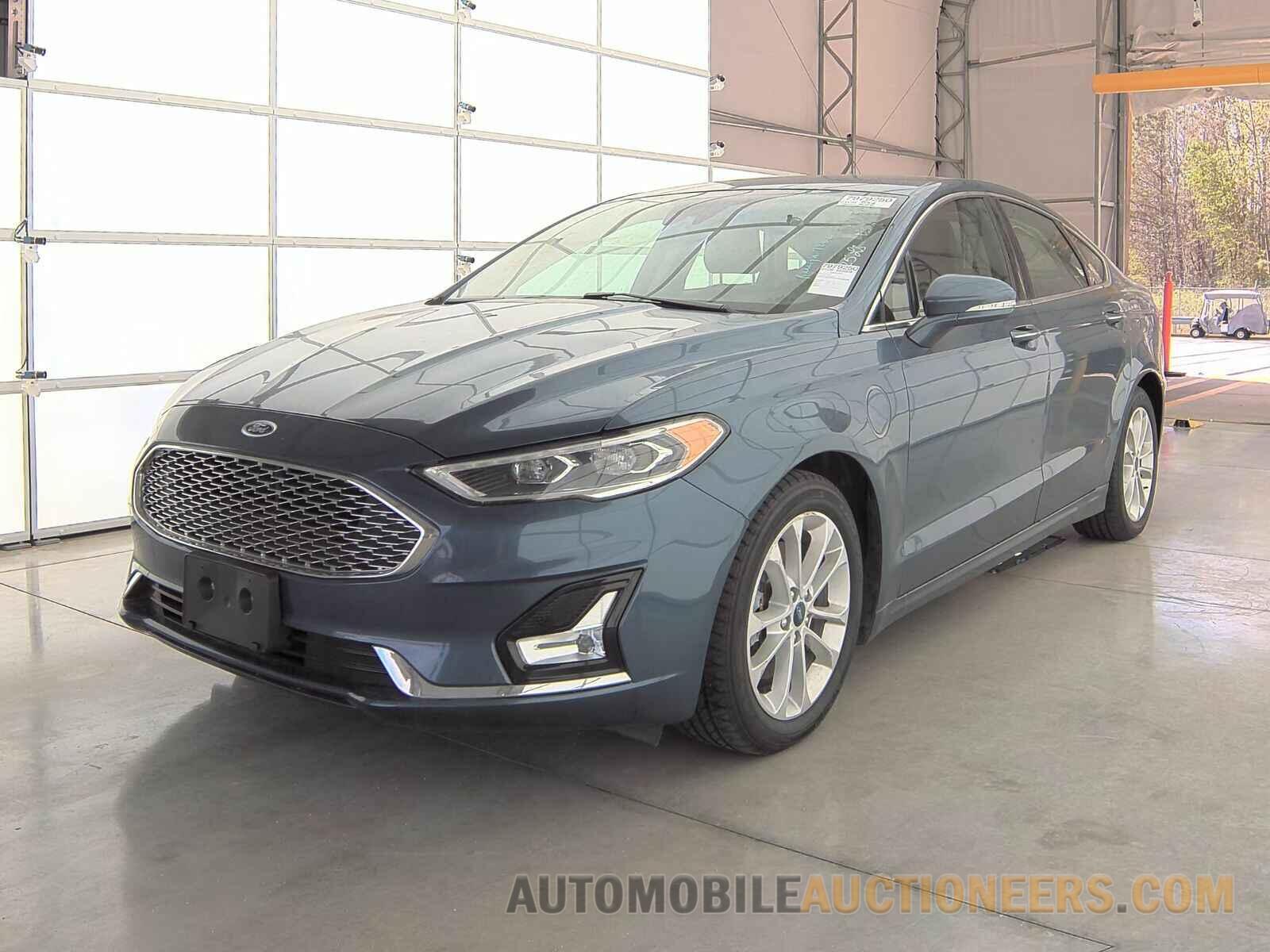 3FA6P0SU3KR245258 Ford Fusion Energi 2019