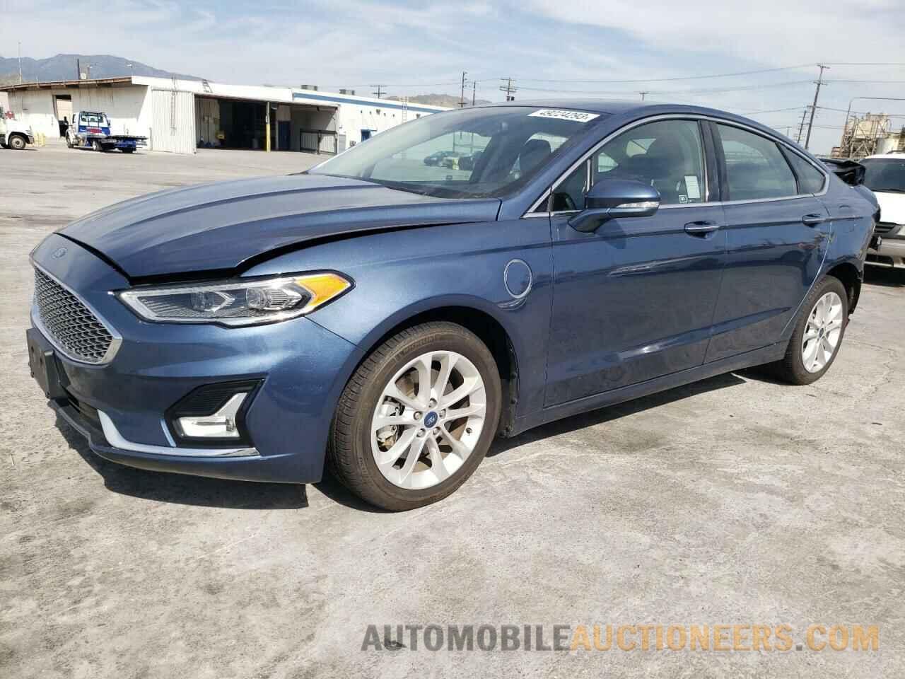 3FA6P0SU4KR148814 FORD FUSION 2019