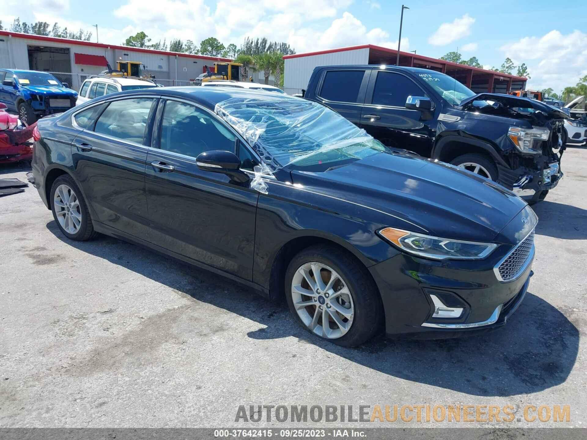 3FA6P0SU4KR161918 FORD FUSION 2019