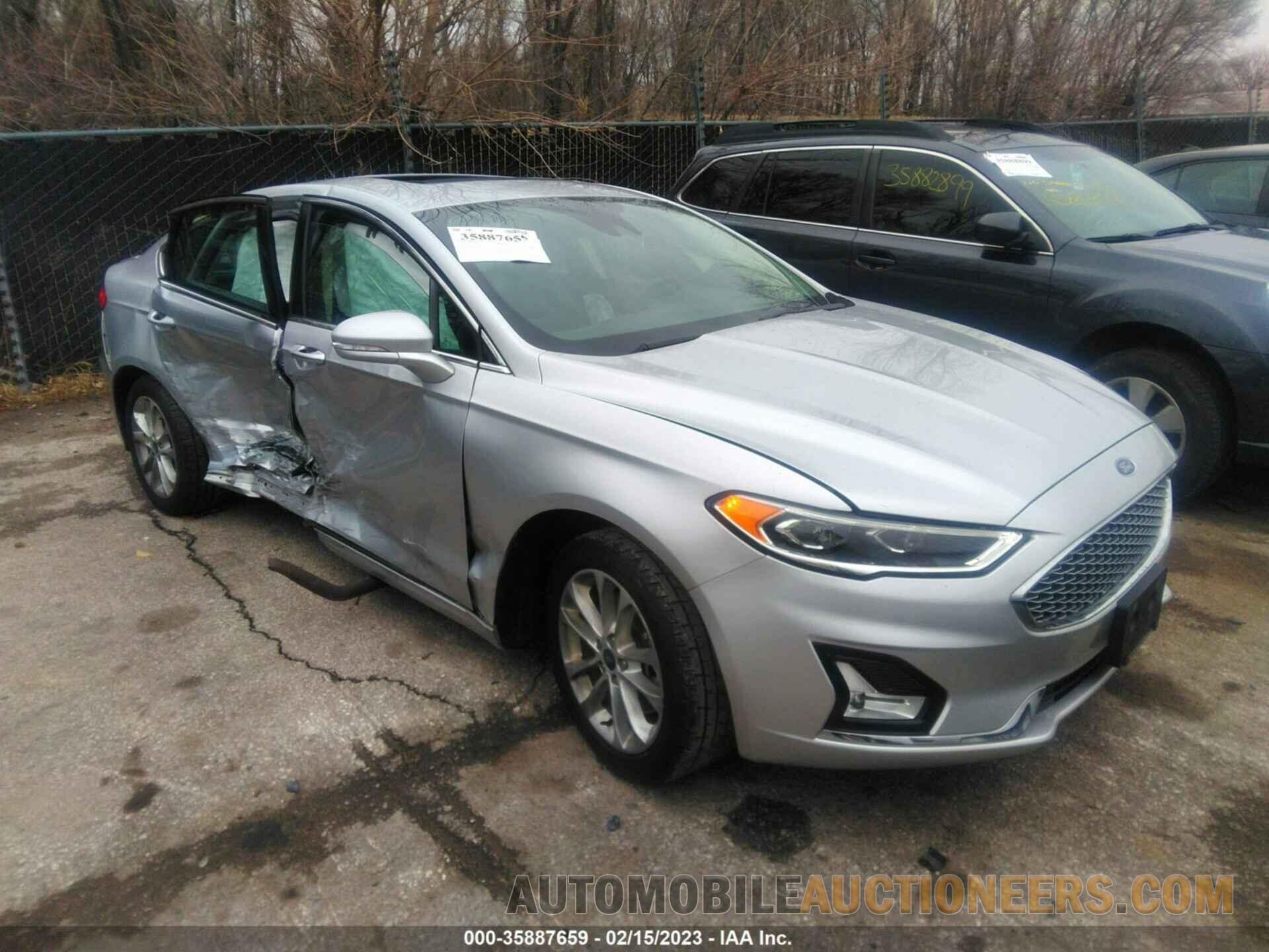 3FA6P0SU4KR175866 FORD FUSION ENERGI 2019