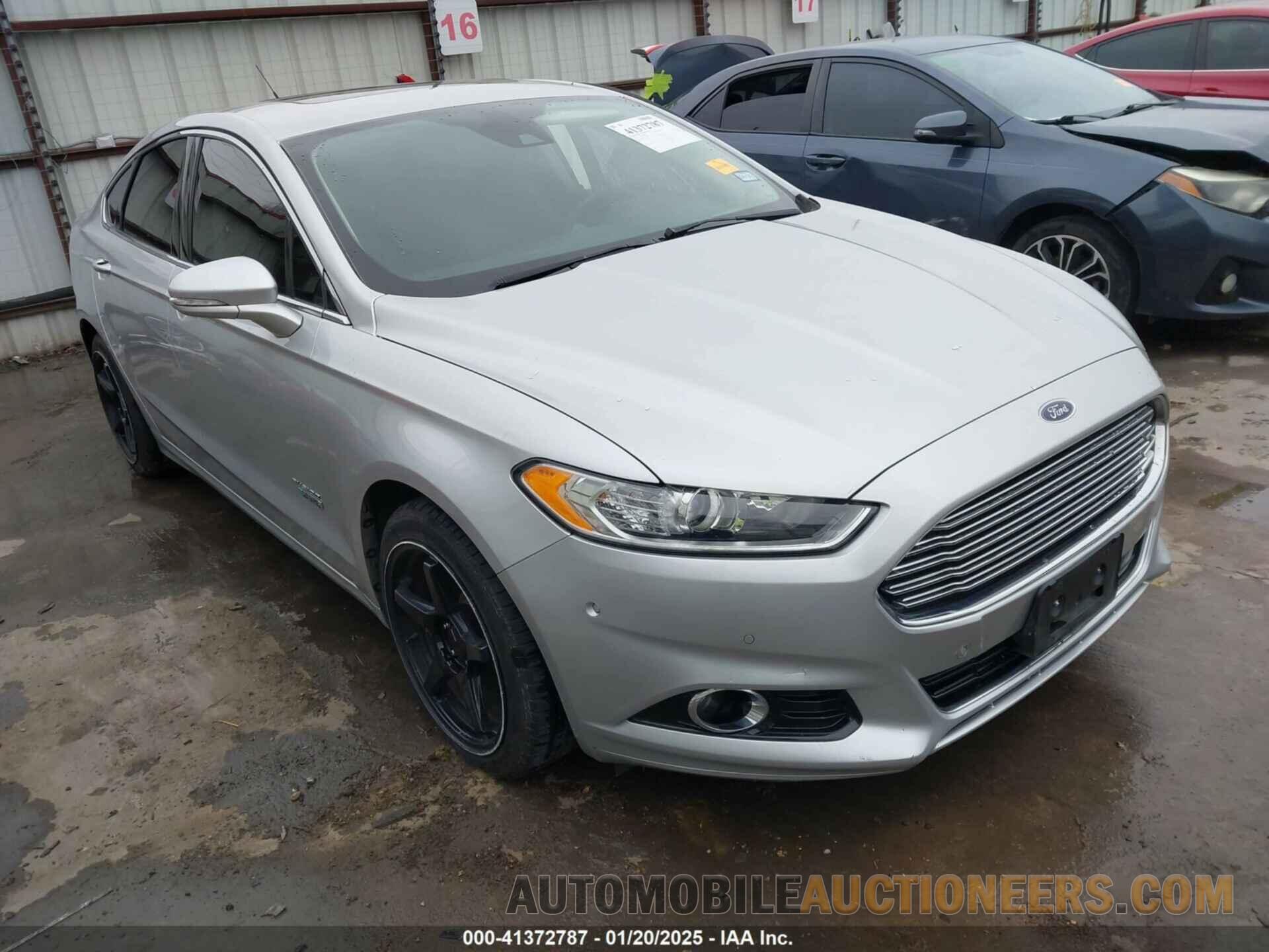 3FA6P0SU5GR144097 FORD FUSION ENERGI 2016