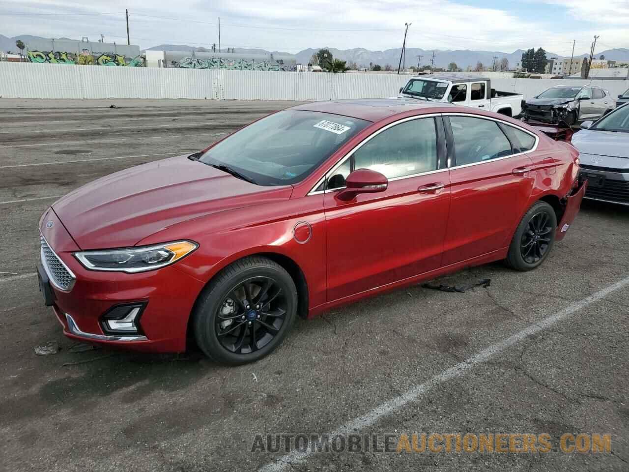 3FA6P0SU5KR176251 FORD FUSION 2019