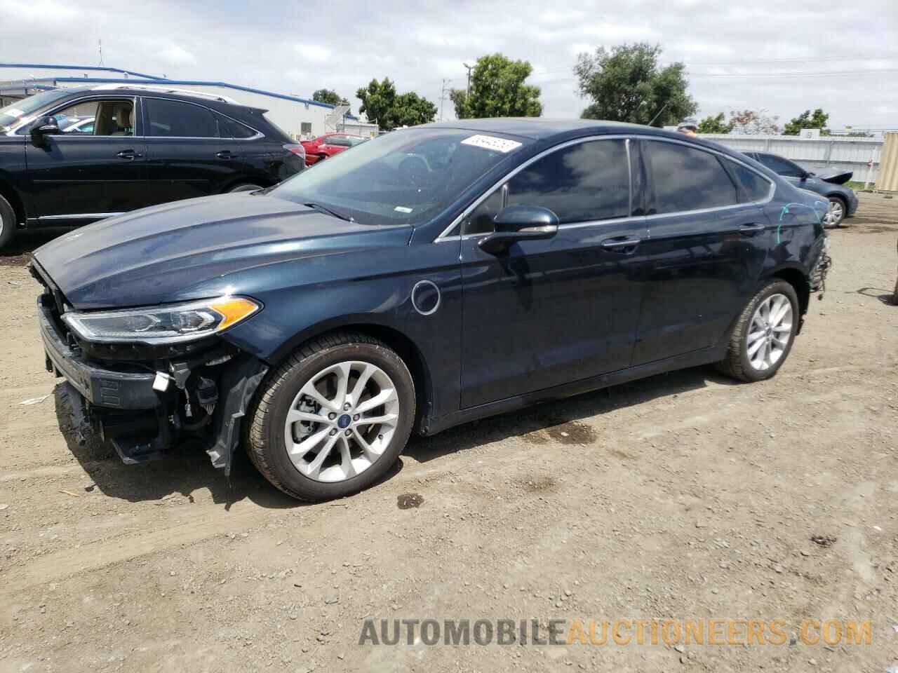 3FA6P0SU5LR113829 FORD FUSION 2020