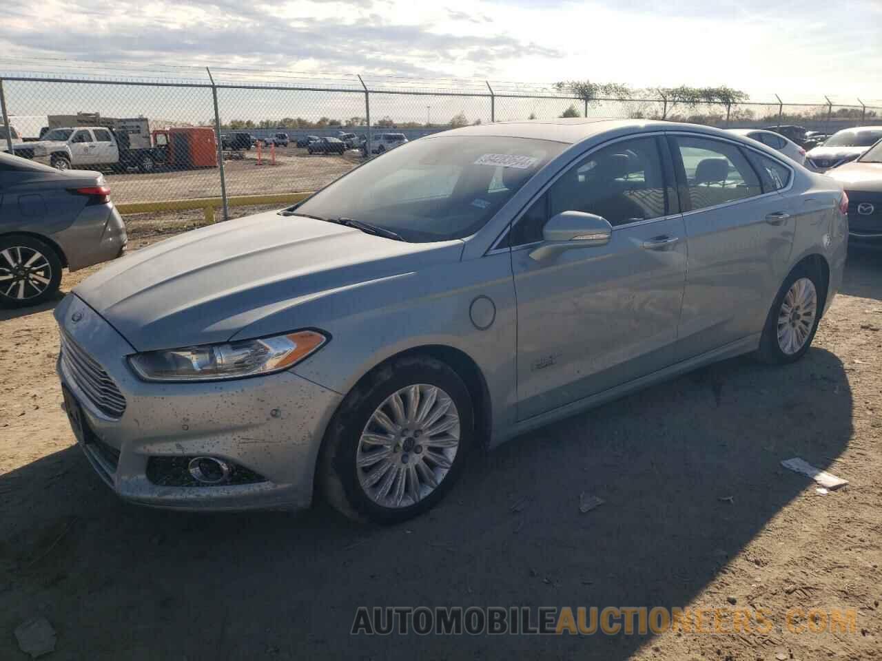 3FA6P0SU6DR285157 FORD FUSION 2013