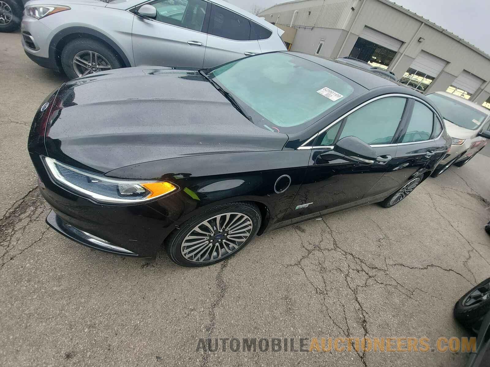 3FA6P0SU6HR129741 Ford Fusion Energi 2017