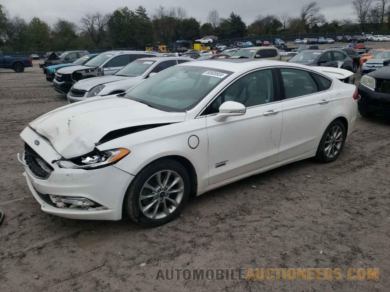 3FA6P0SU6HR209699 FORD FUSION 2017