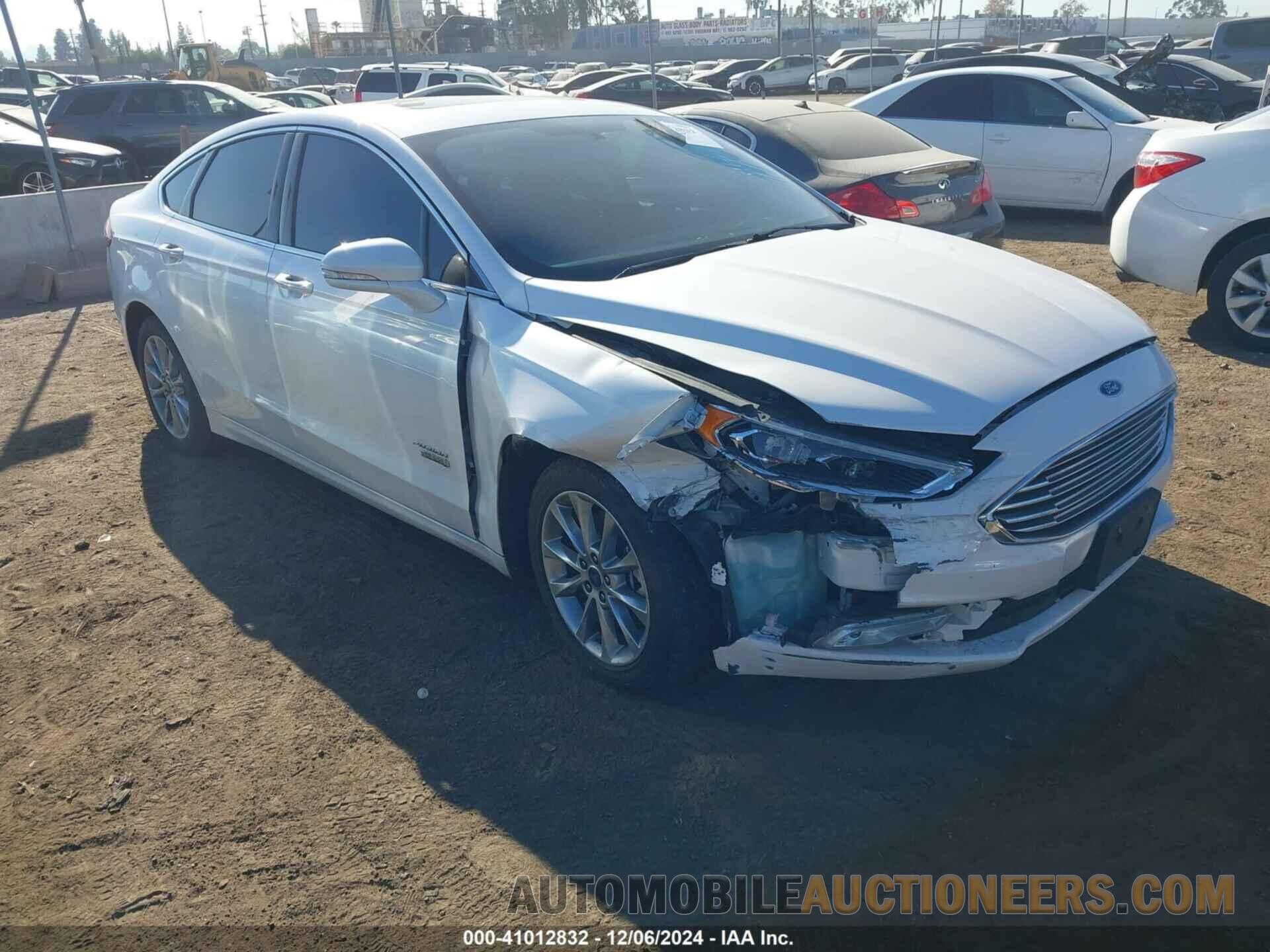 3FA6P0SU6HR379514 FORD FUSION ENERGI 2017