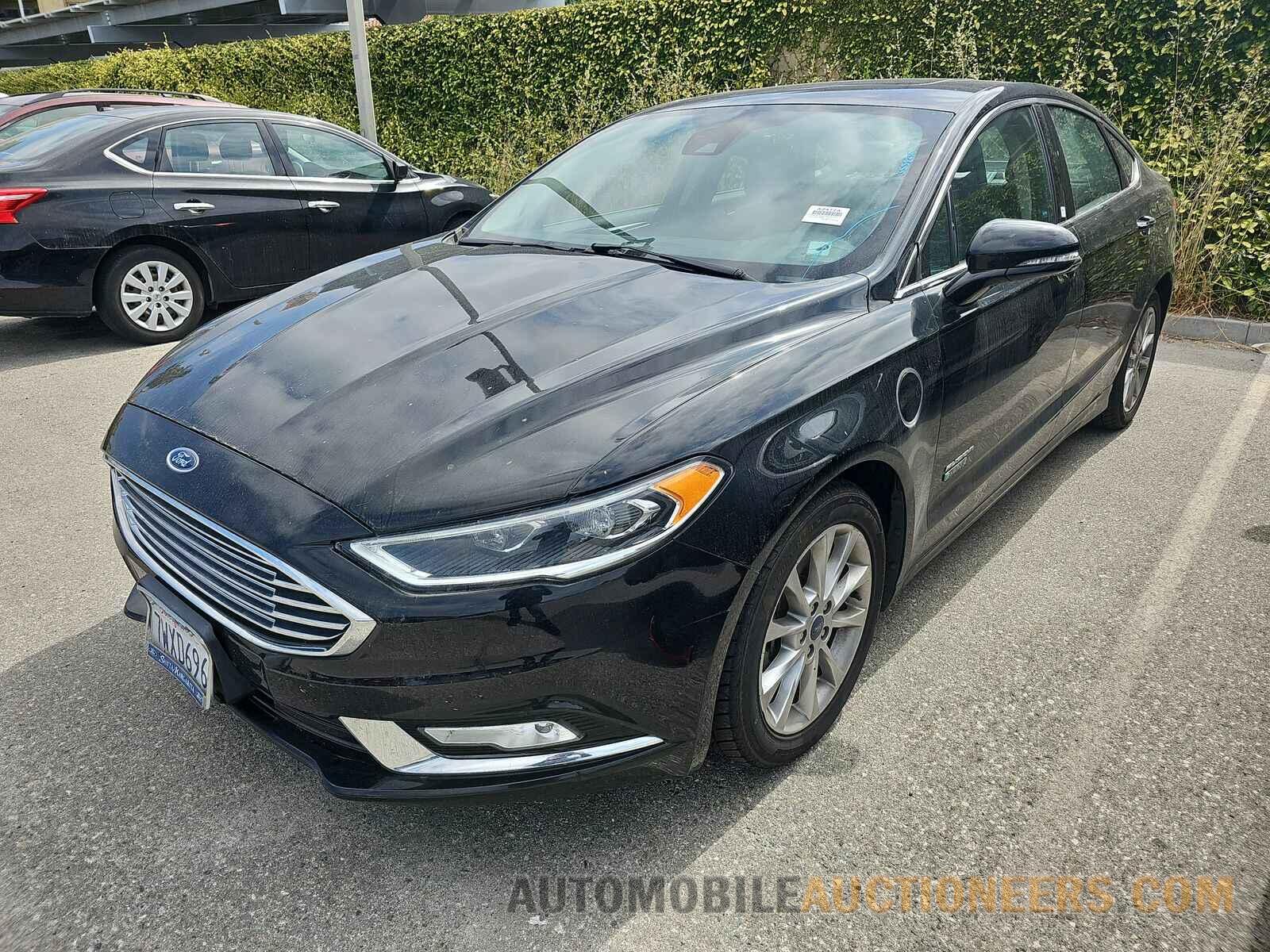 3FA6P0SU6JR136789 Ford Fusion Energi 2018