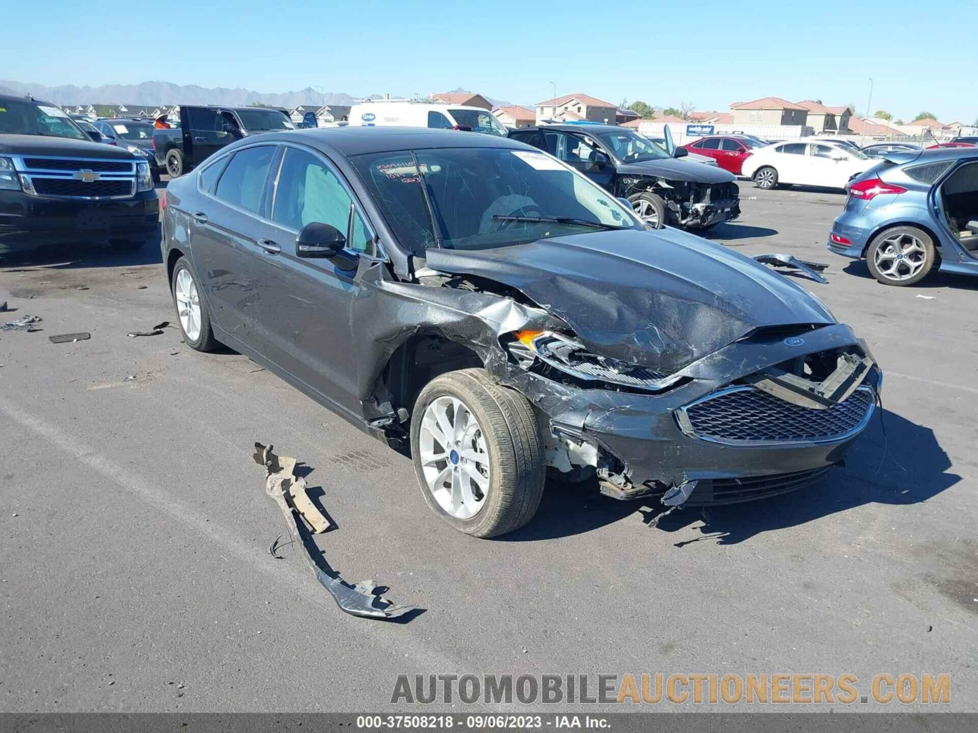 3FA6P0SU6KR201223 FORD FUSION ENERGI 2019