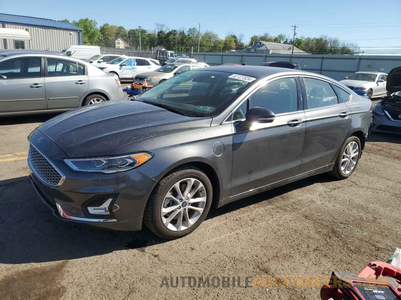 3FA6P0SU6LR247295 FORD FUSION 2020