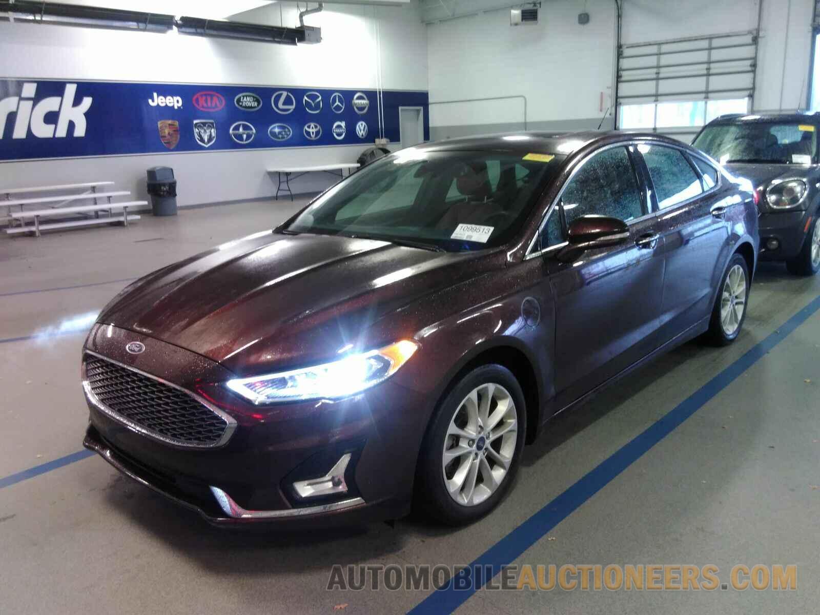 3FA6P0SU8KR145494 Ford Fusion Energi 2019