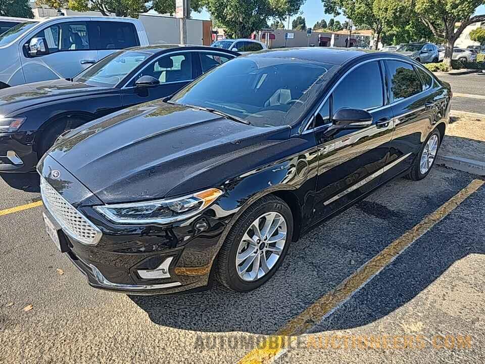 3FA6P0SU8KR158276 Ford Fusion Energi 2019