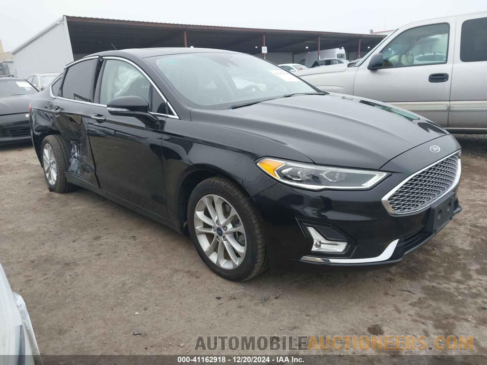 3FA6P0SU8KR175837 FORD FUSION ENERGI 2019