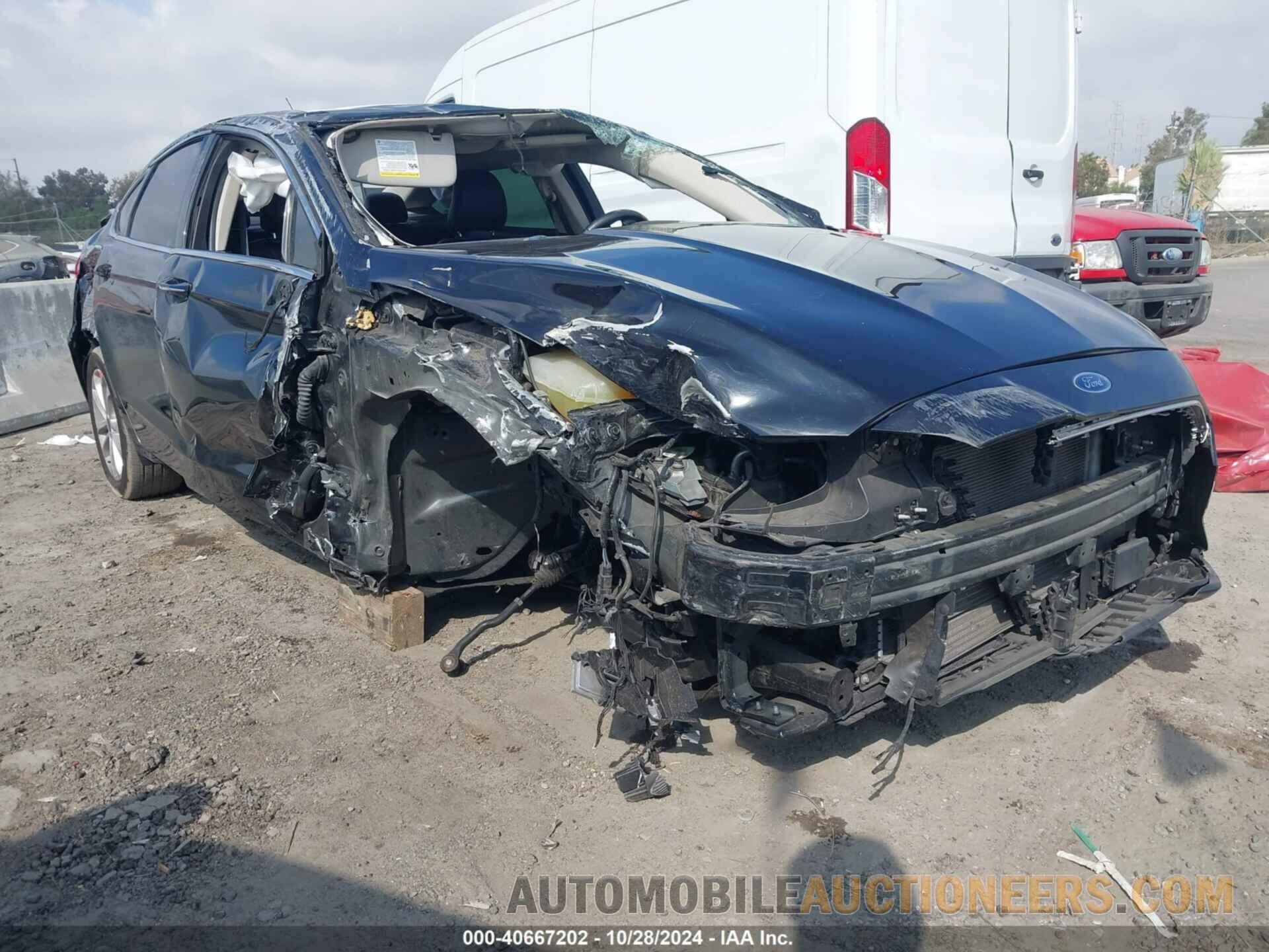 3FA6P0SU9KR148839 FORD FUSION ENERGI 2019