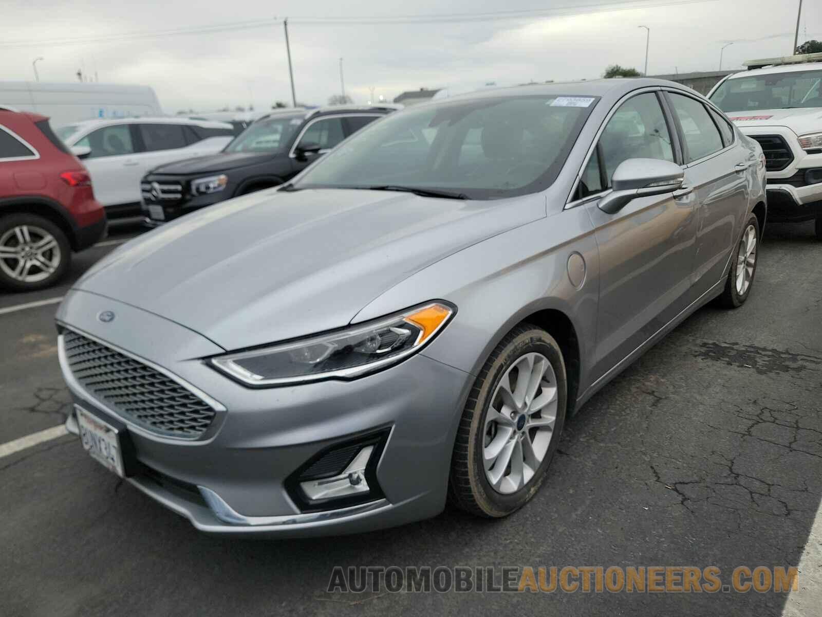 3FA6P0SU9LR247677 Ford Fusion Energi 2020