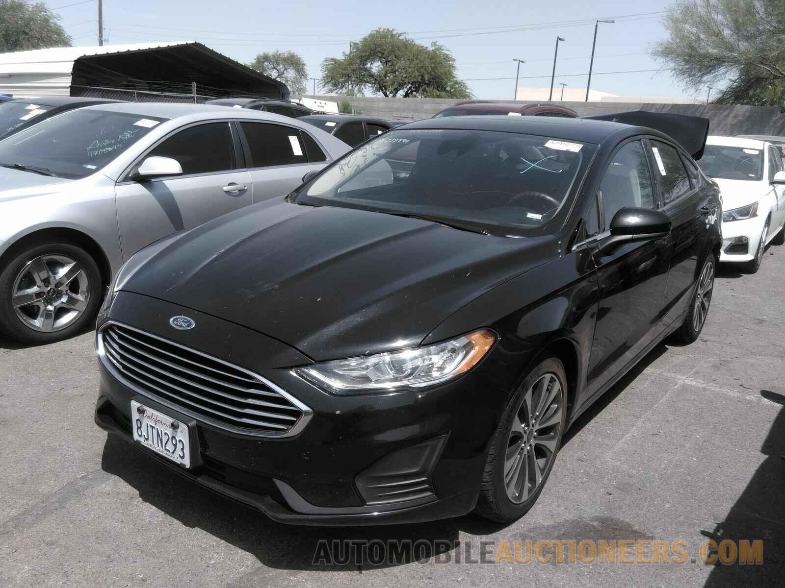 3FA6P0T90KR253490 Ford Fusion 2019