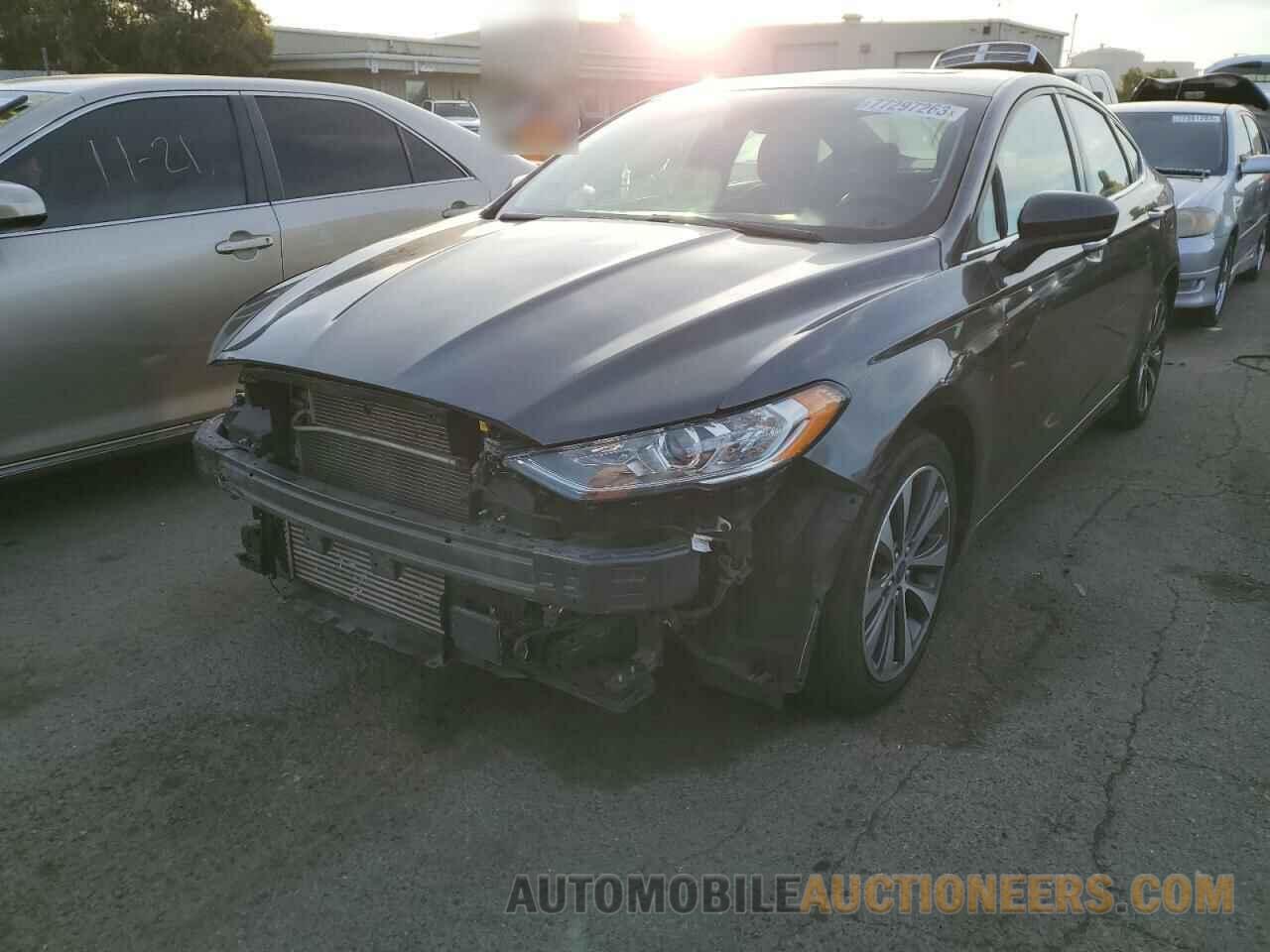 3FA6P0T92KR236688 FORD FUSION 2019