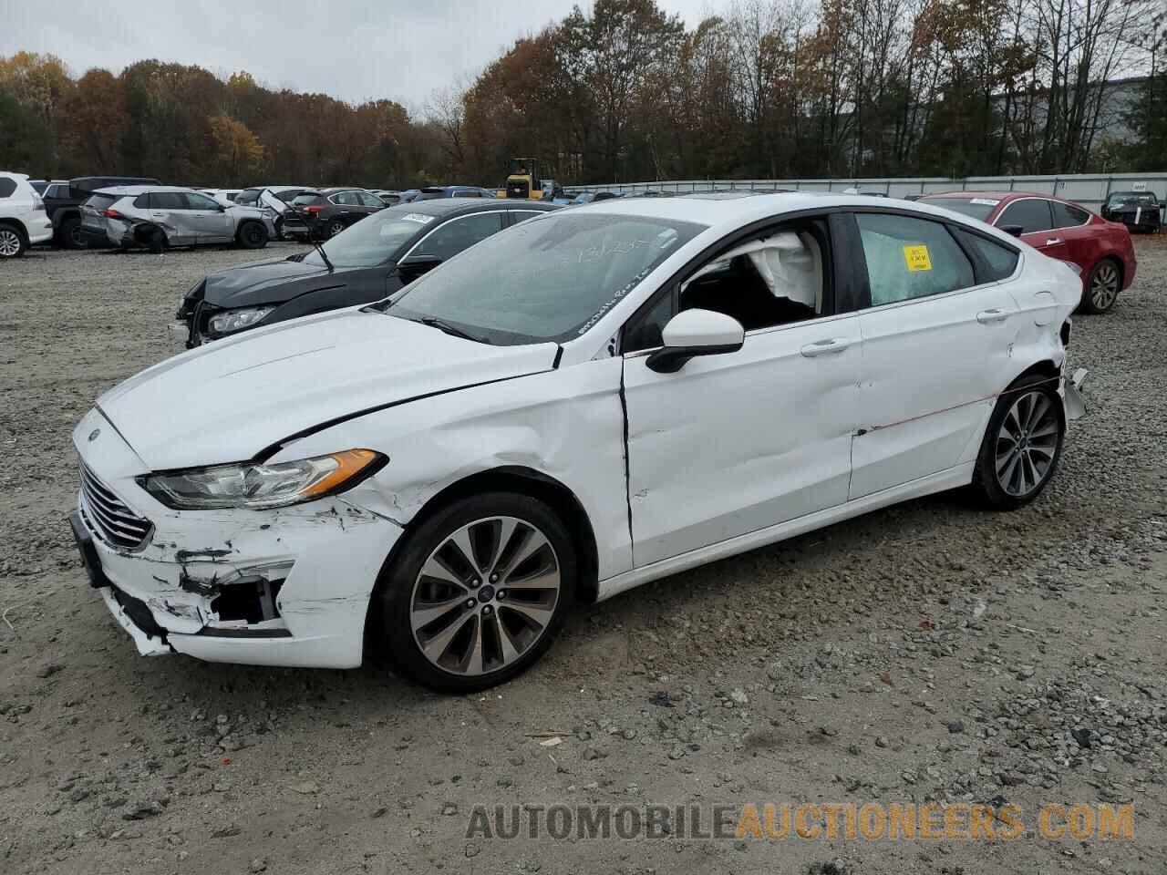 3FA6P0T94KR252746 FORD FUSION 2019