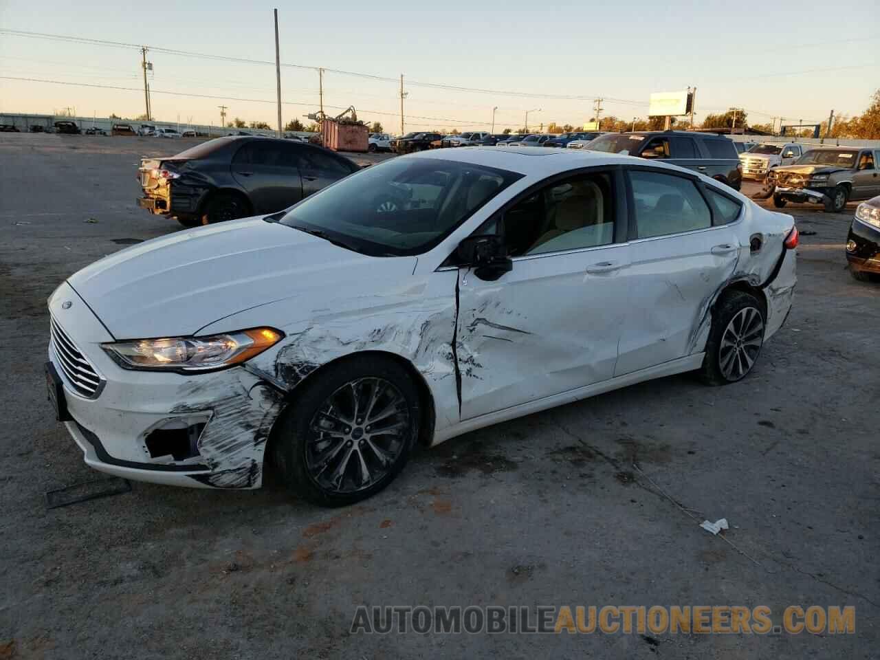 3FA6P0T94KR283074 FORD FUSION 2019