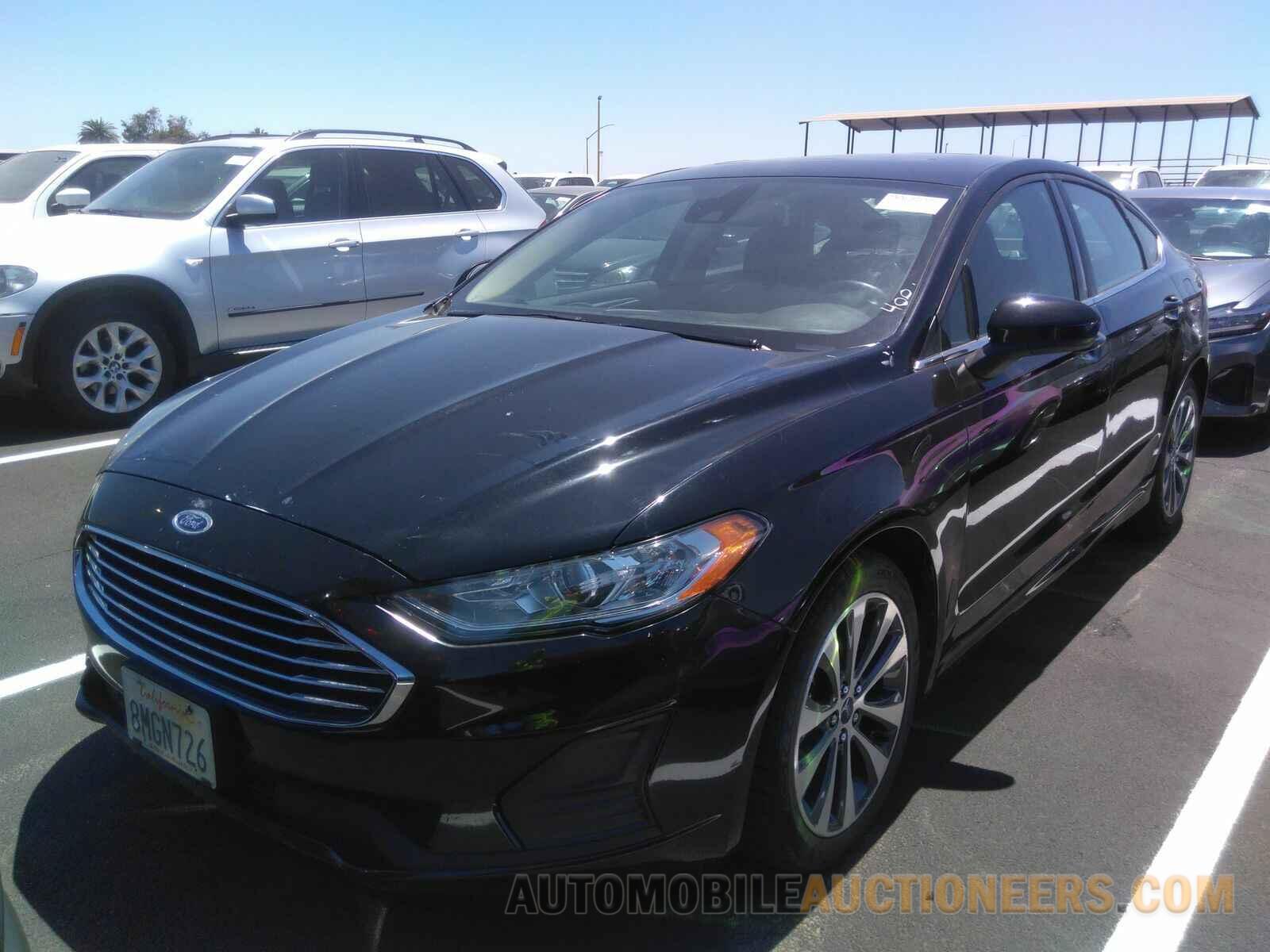 3FA6P0T94LR173322 Ford Fusion 2020