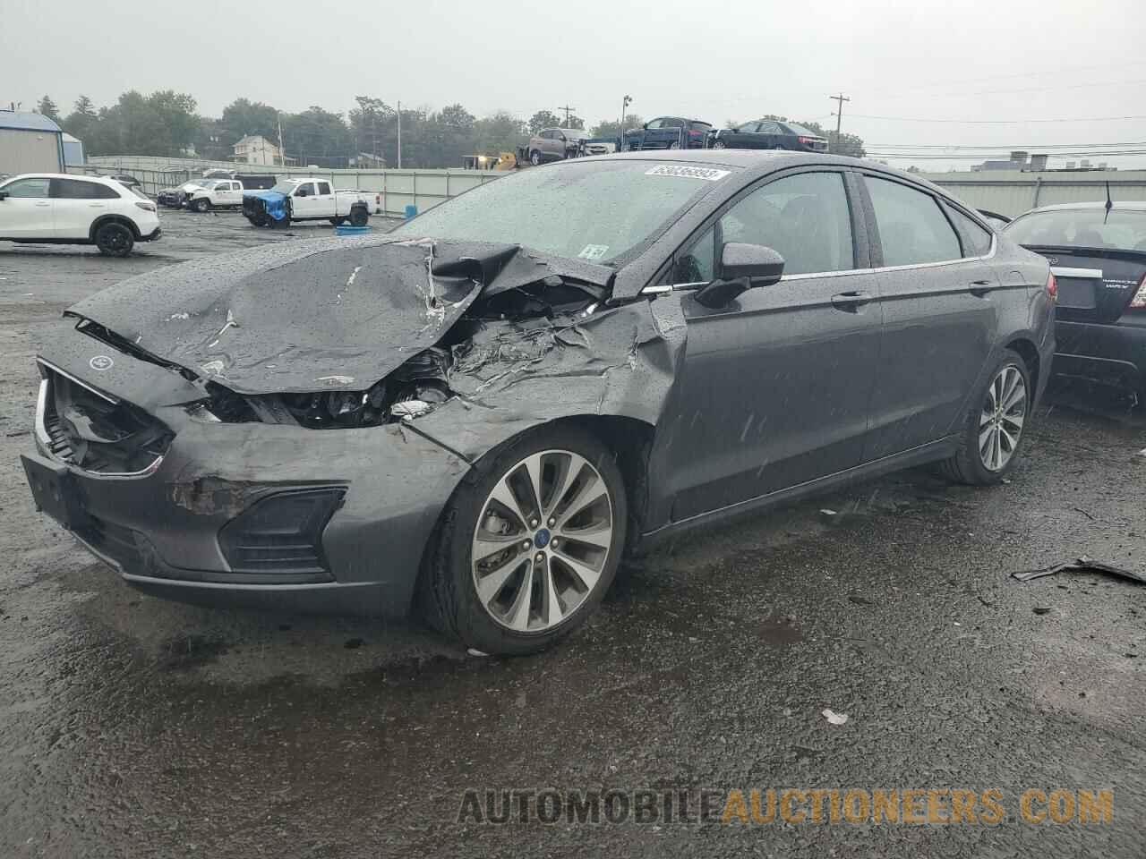 3FA6P0T95KR252819 FORD FUSION 2019