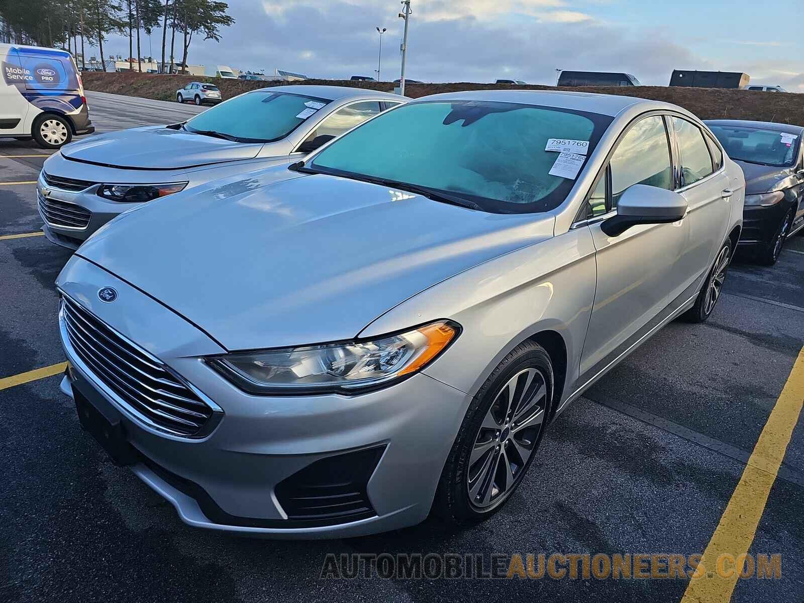 3FA6P0T96KR237231 Ford Fusion 2019