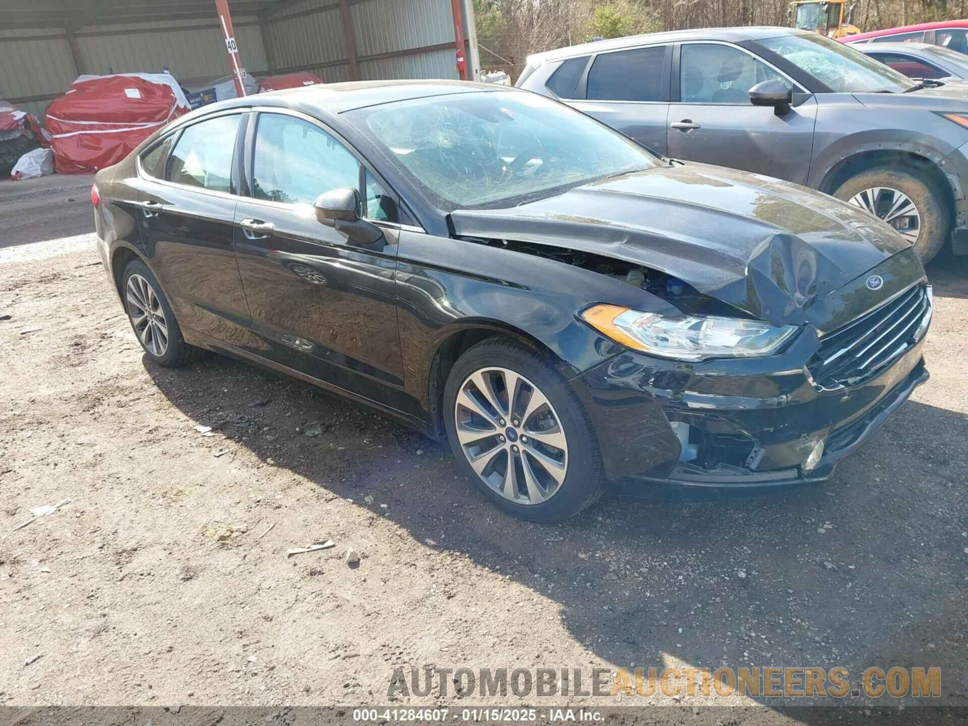 3FA6P0T96LR180613 FORD FUSION 2020